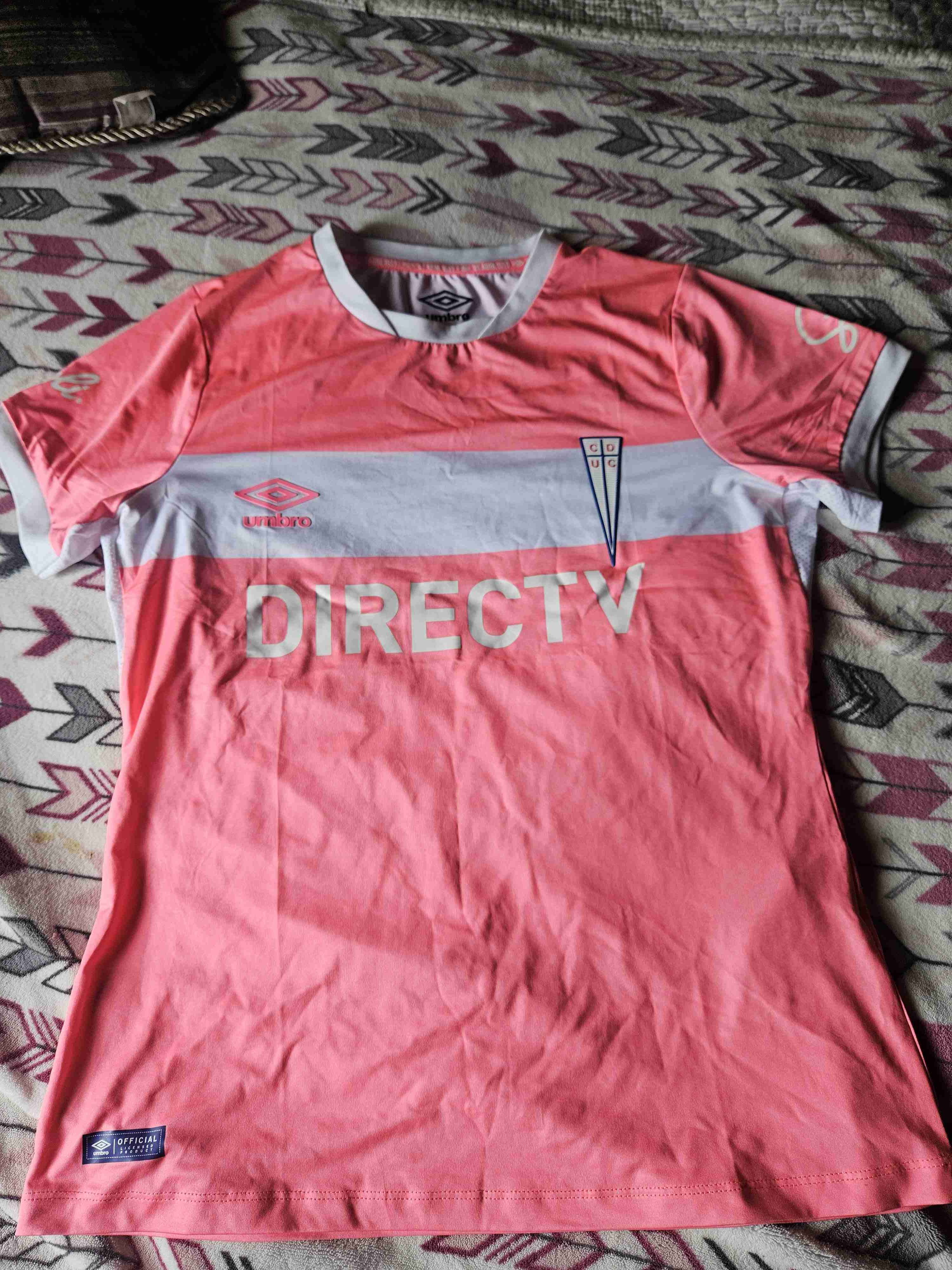 Camiseta rosa Umbro UC - miniatura 2
