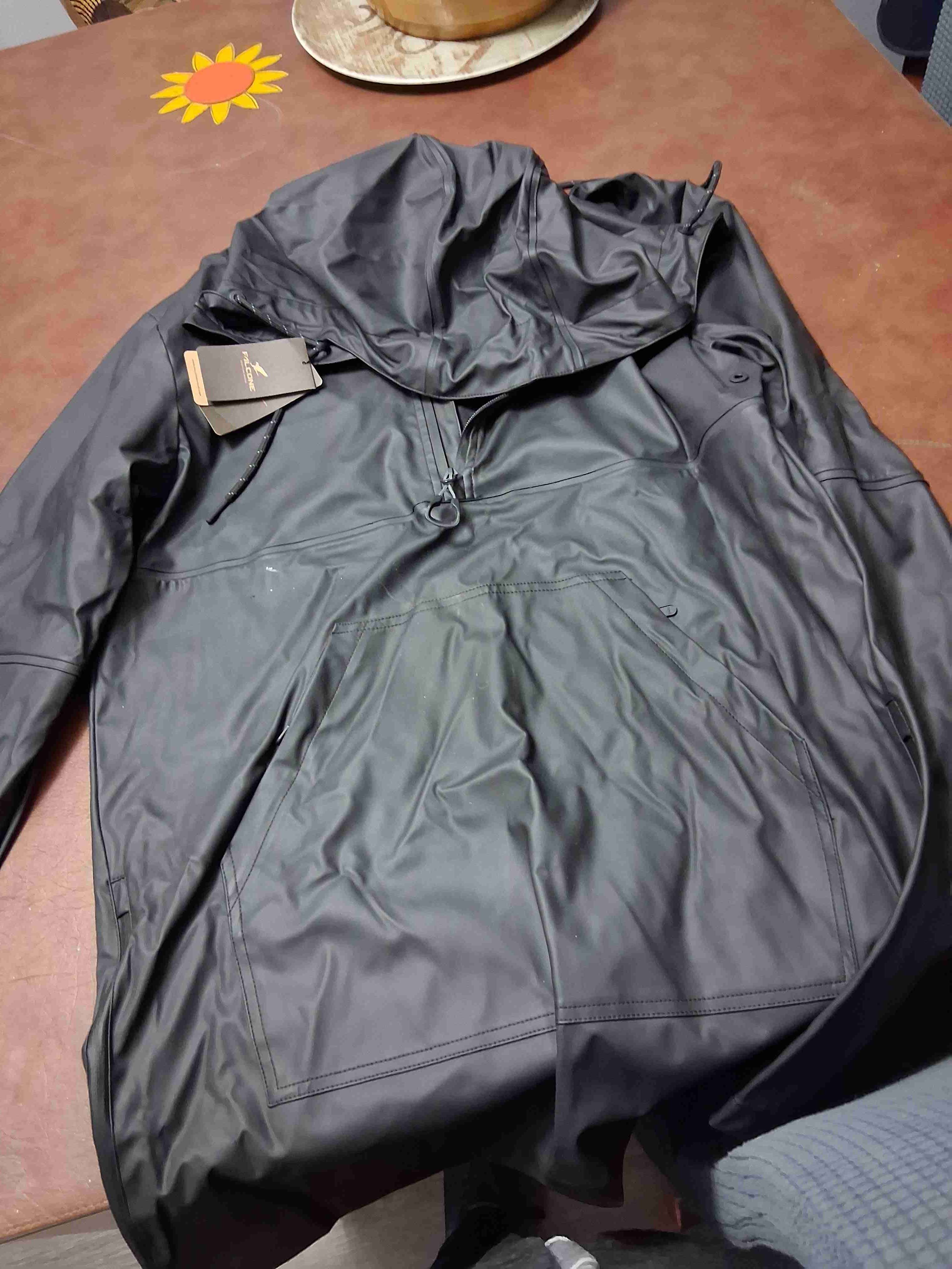 Parka negra con capucha nueva - miniatura 1