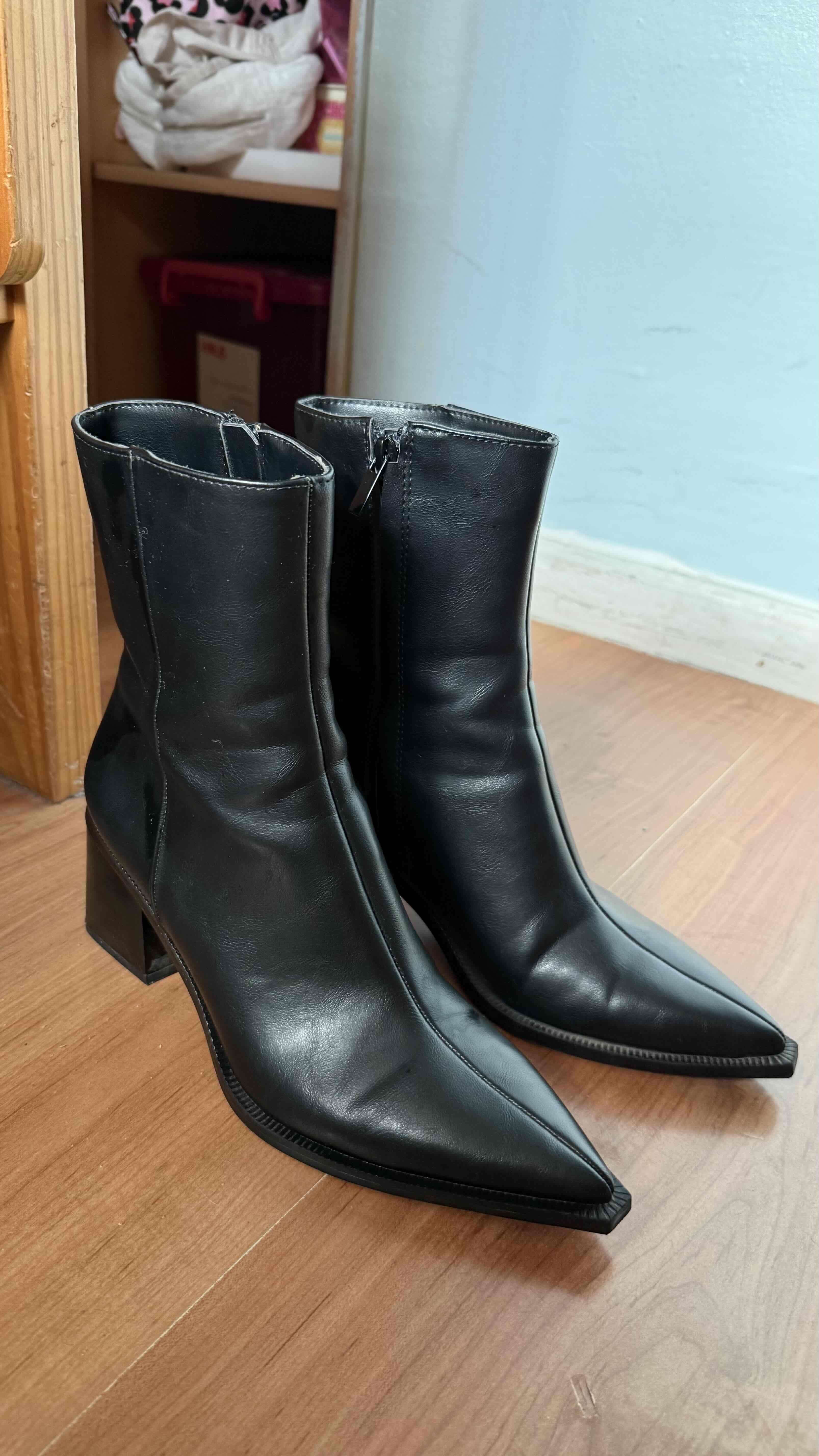 Botines Negros - miniatura 1