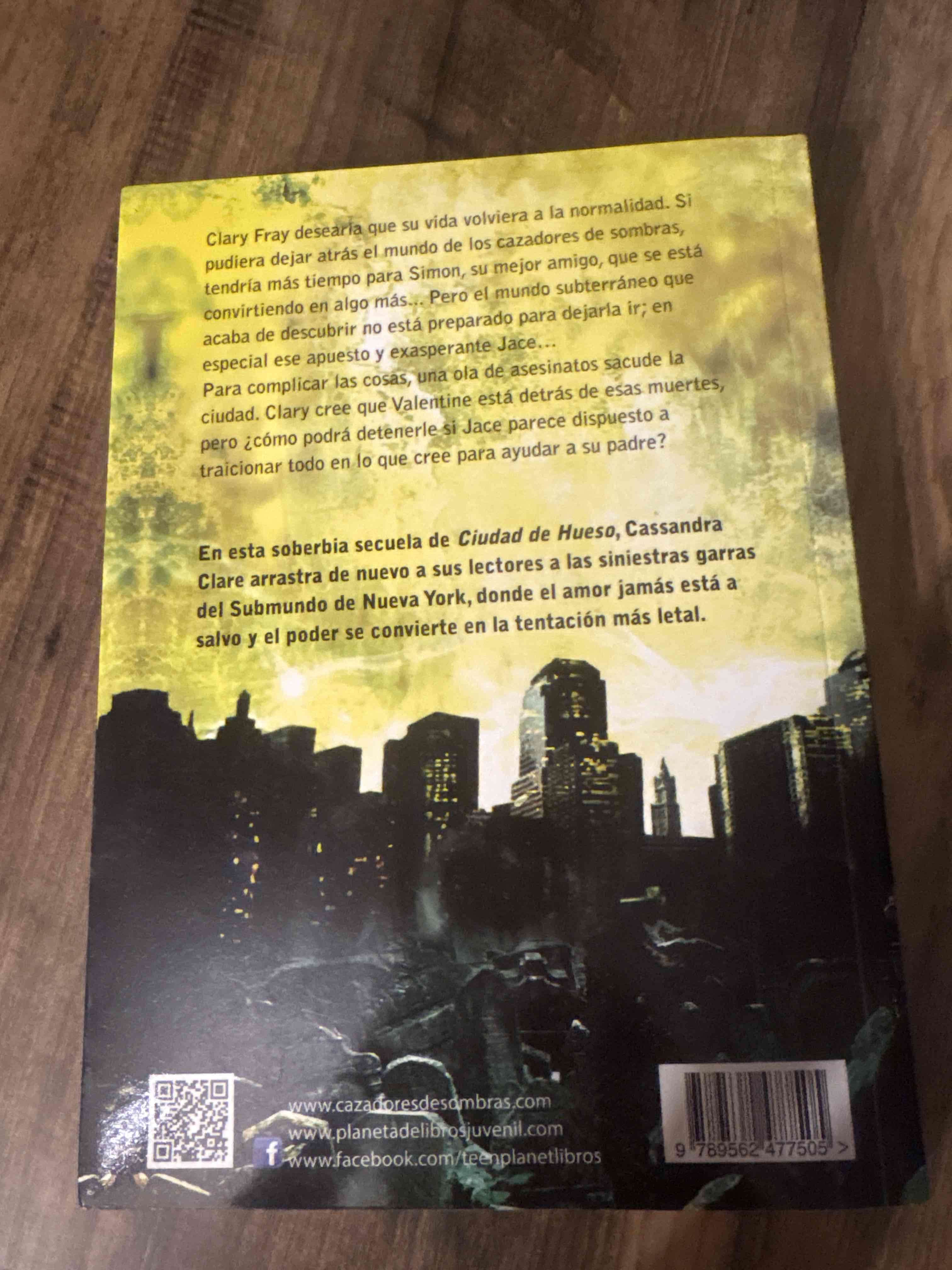 Libro Cazadores de Sombras: Ciudad de Ceniza - miniatura 2