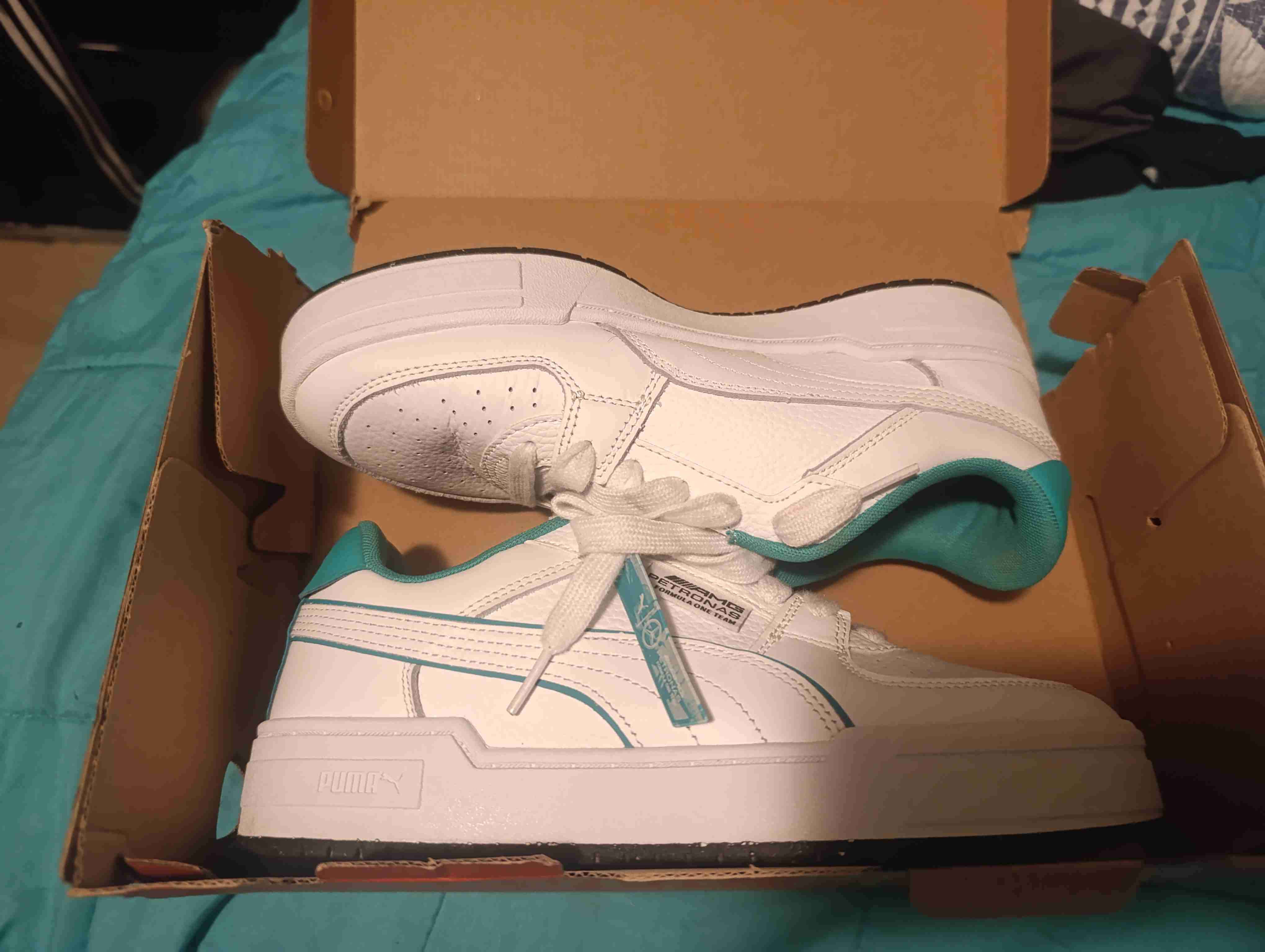 Zapatillas deportivas blancas y turquesa - miniatura 6