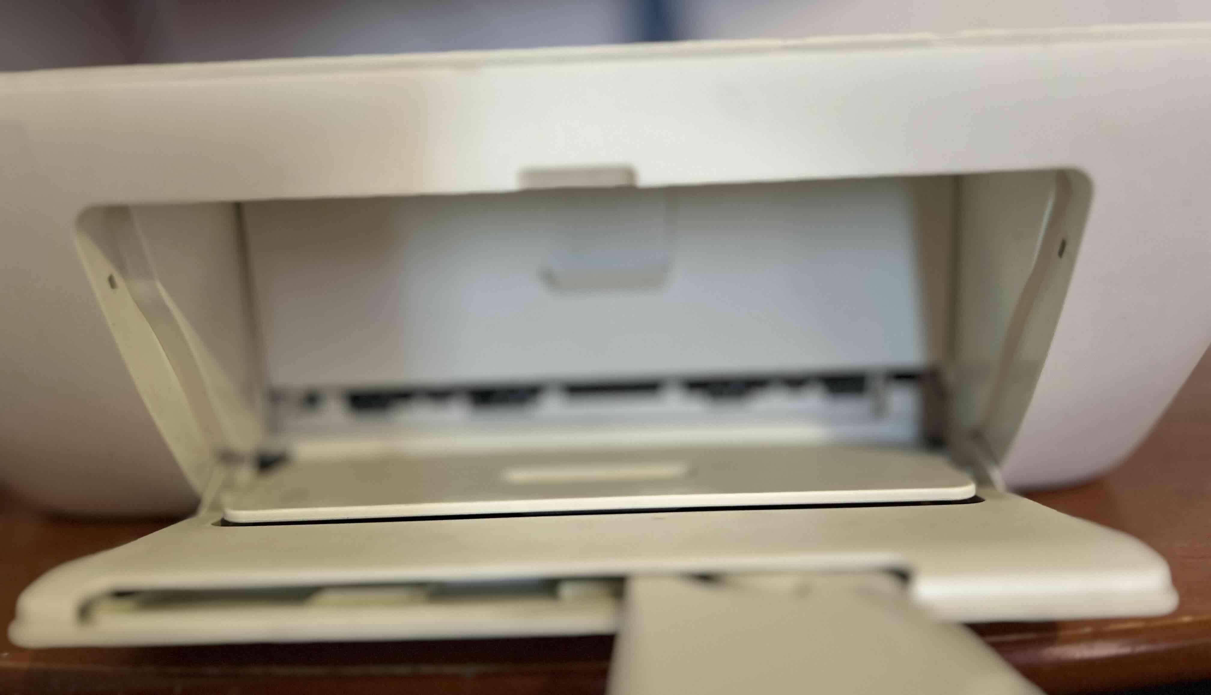 Impresora HP DeskJet Ink Advantage 2775 - miniatura 4