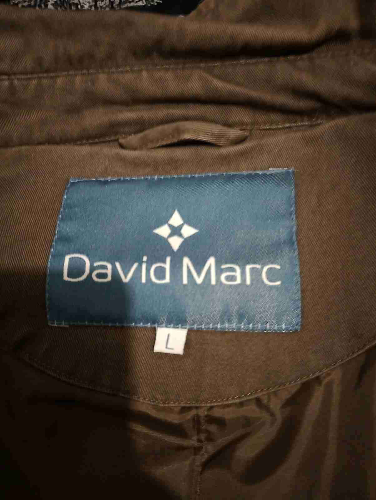 Chaqueta cafe para hombre - miniatura 3