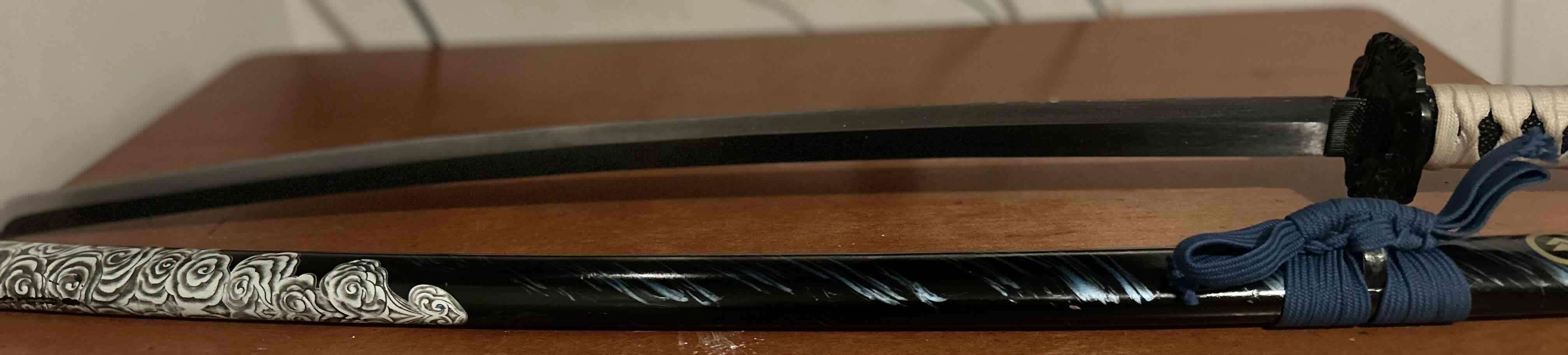 Replica katana de Jin Sakai - Ghost Of Tsushima - miniatura 1