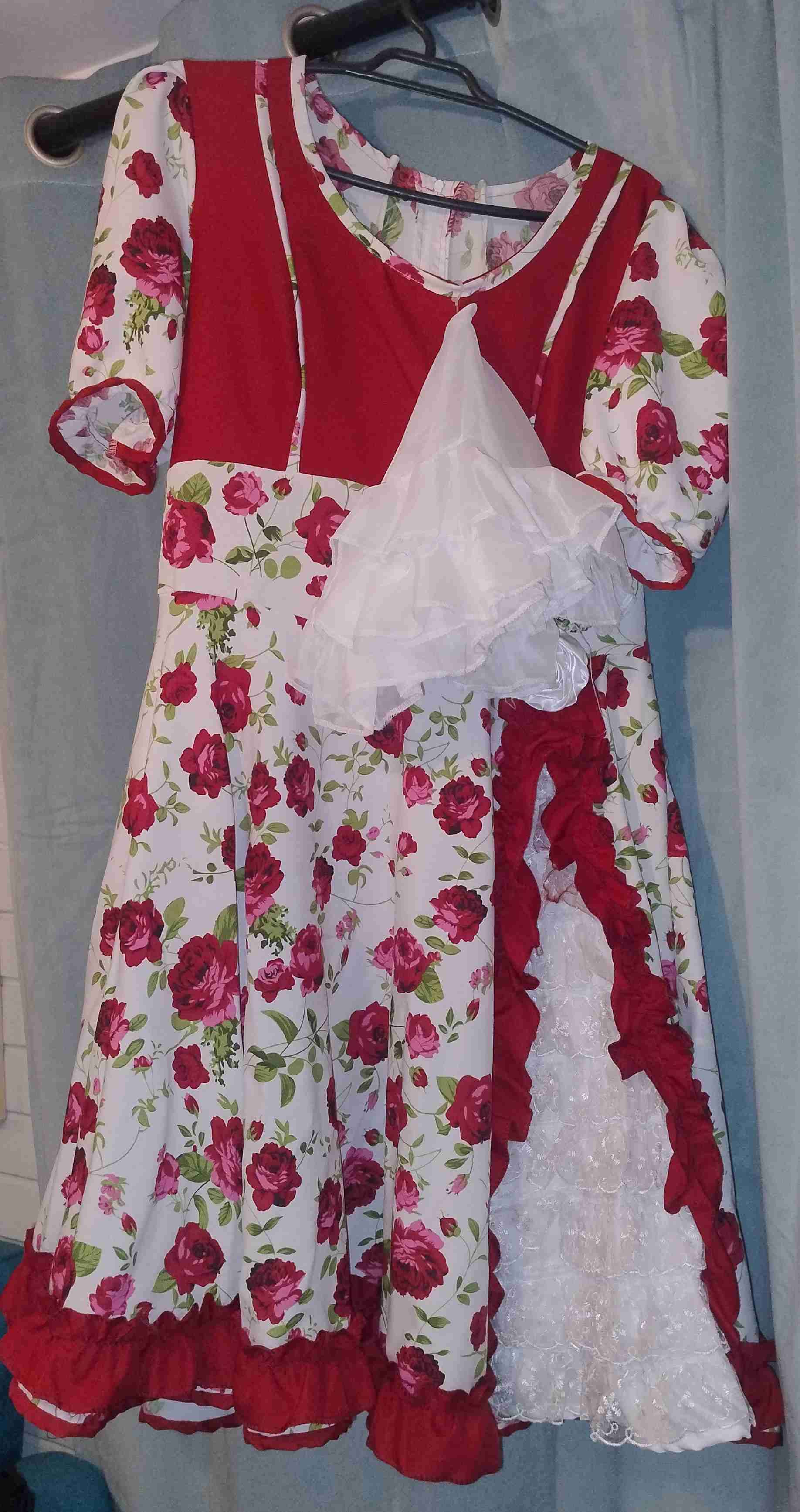 Vestido Folclor Blanco y Rojo - miniatura 1