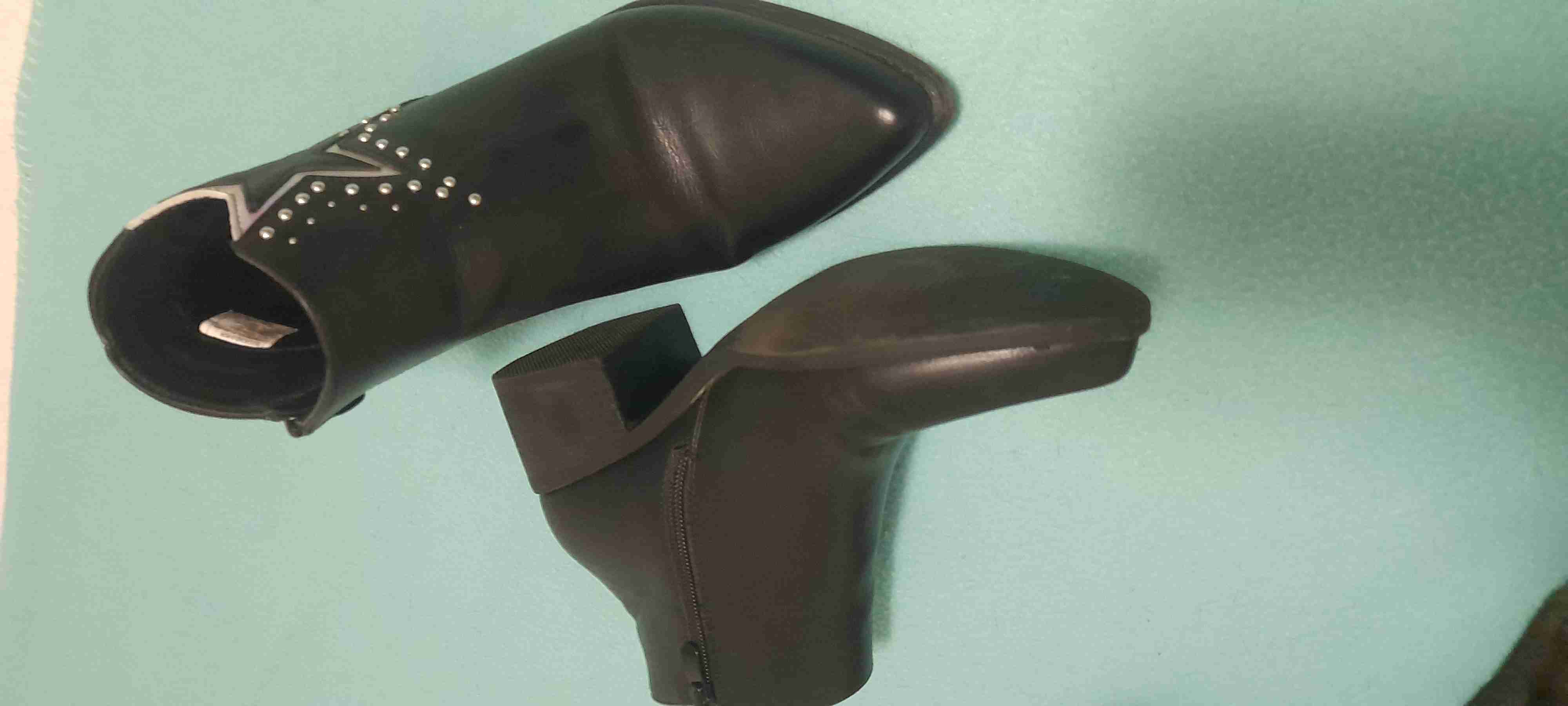 Botines negros, con cierre 3 posturas,número 38 - miniatura 1