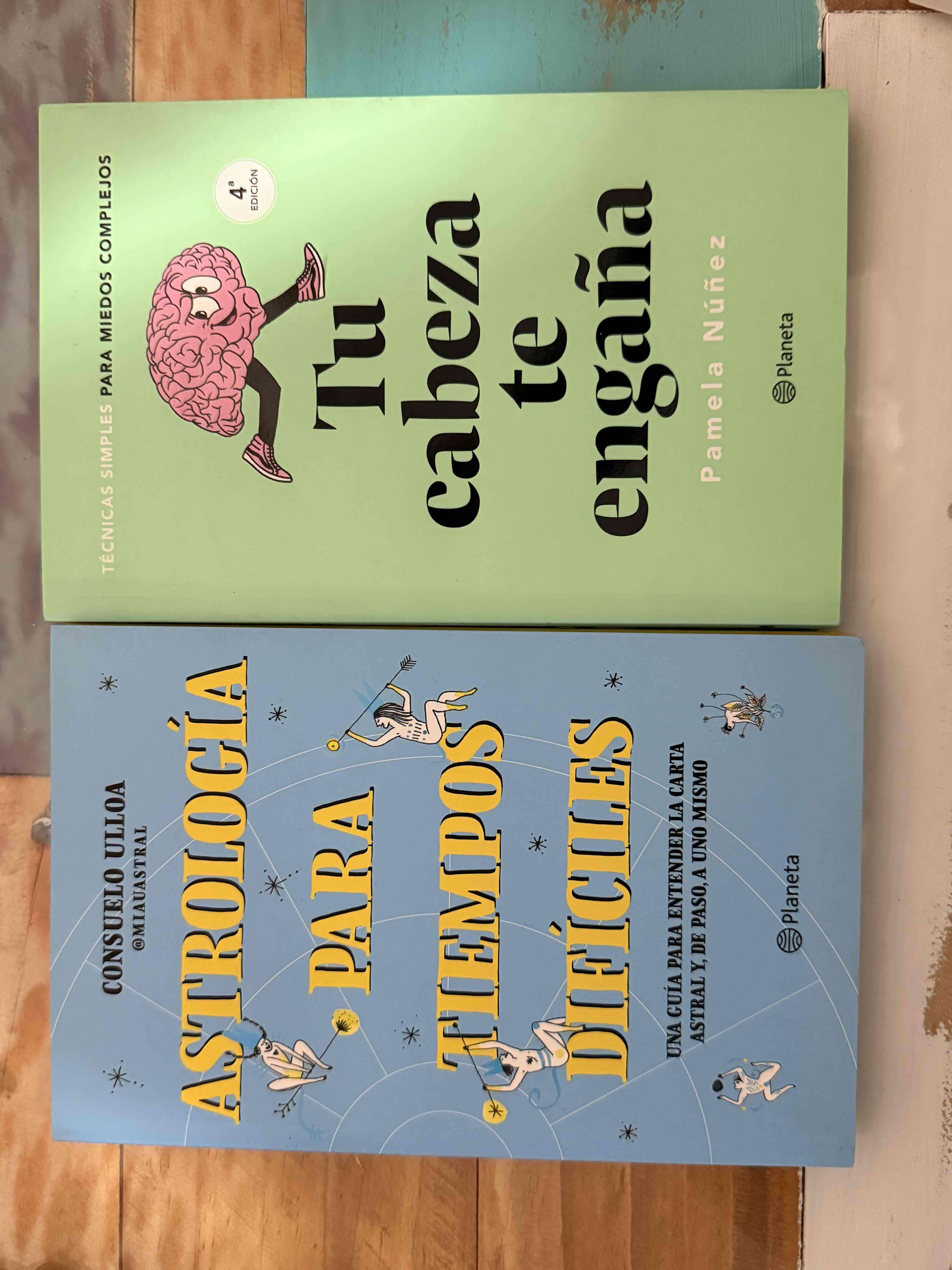 Lote de libros de autoayuda y astrología