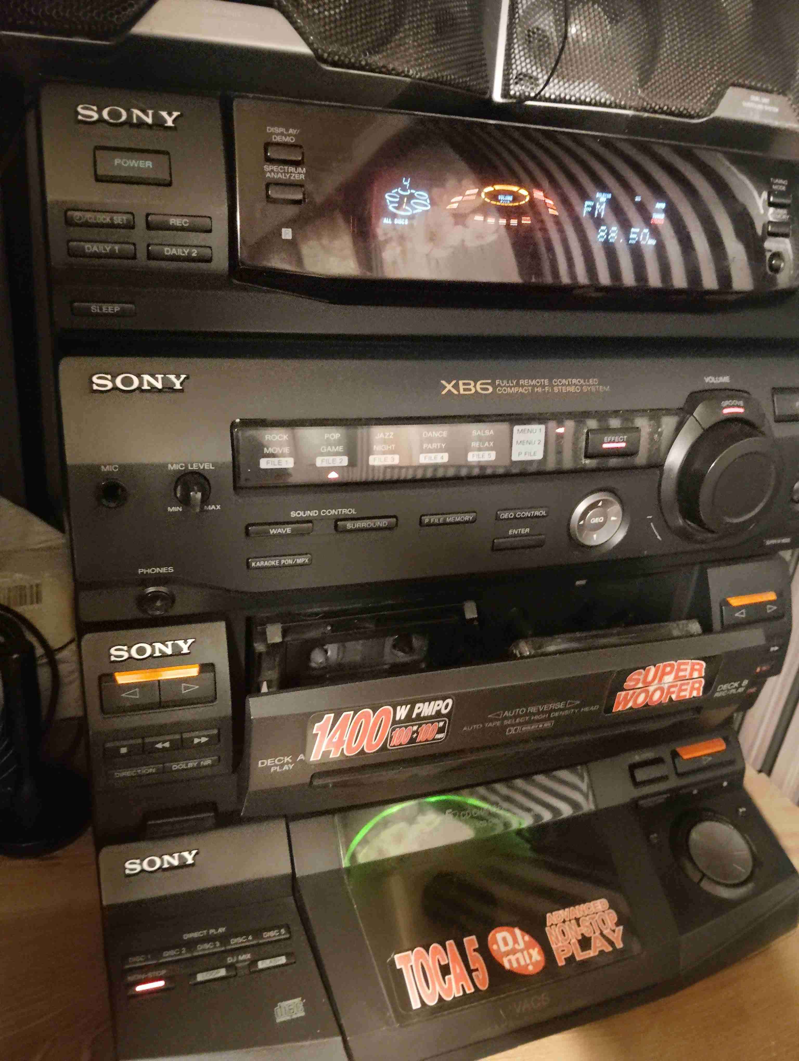 Equipo de sonido Sony 1400W - miniatura 1