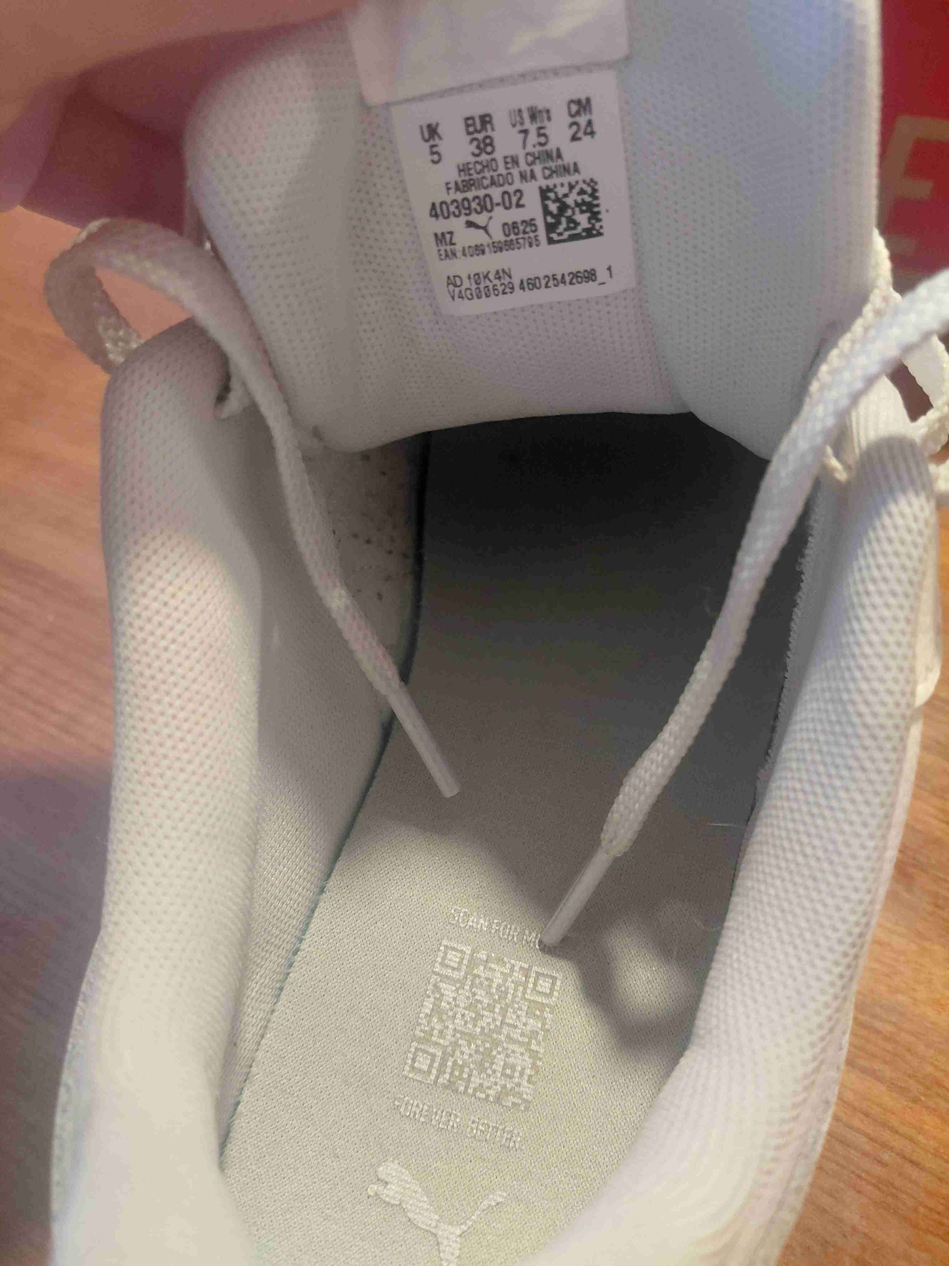 Zapatillas blancas Puma como nuevas - miniatura 5