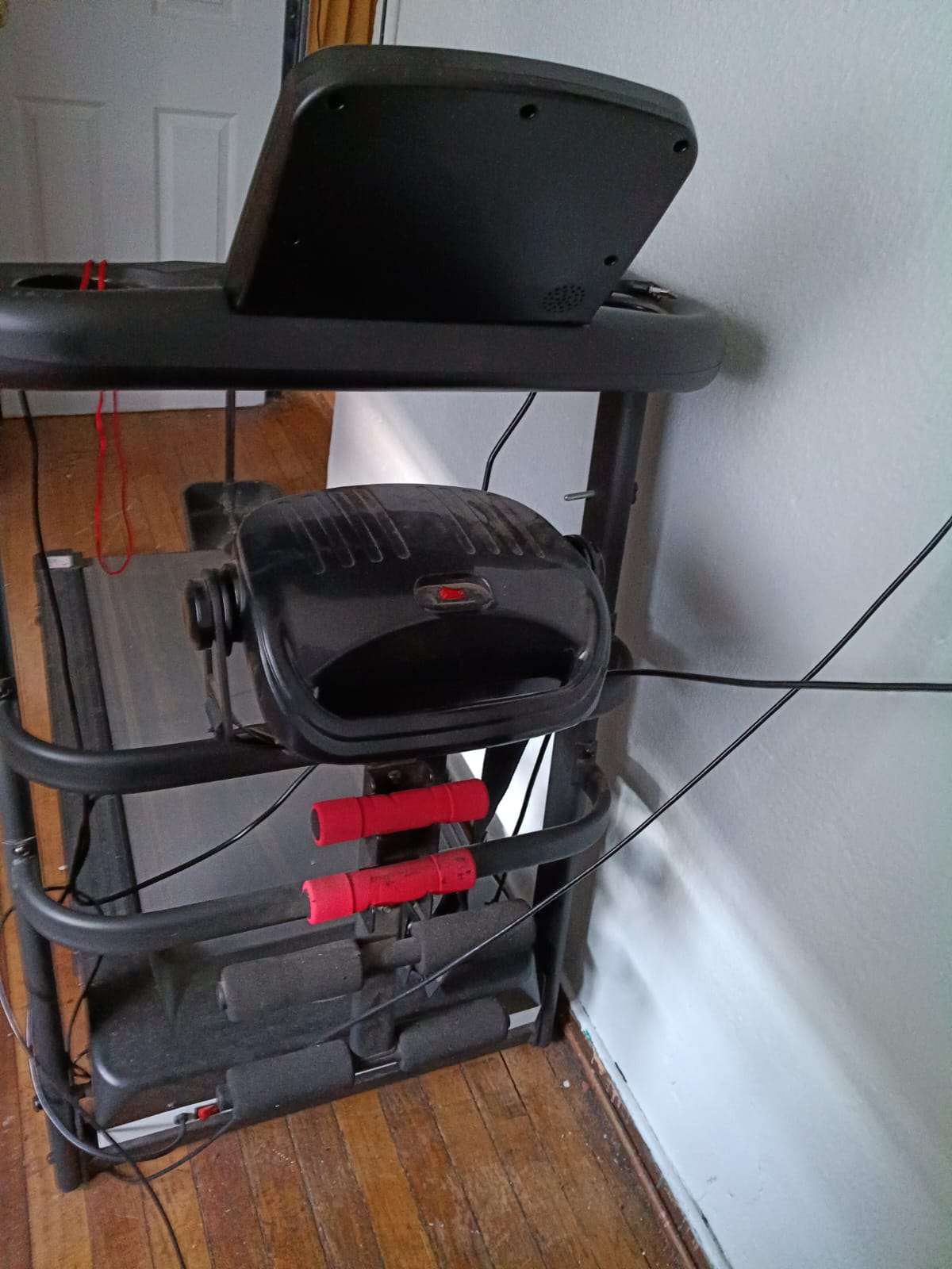 Trotadora eléctrica en buen estado - miniatura 2