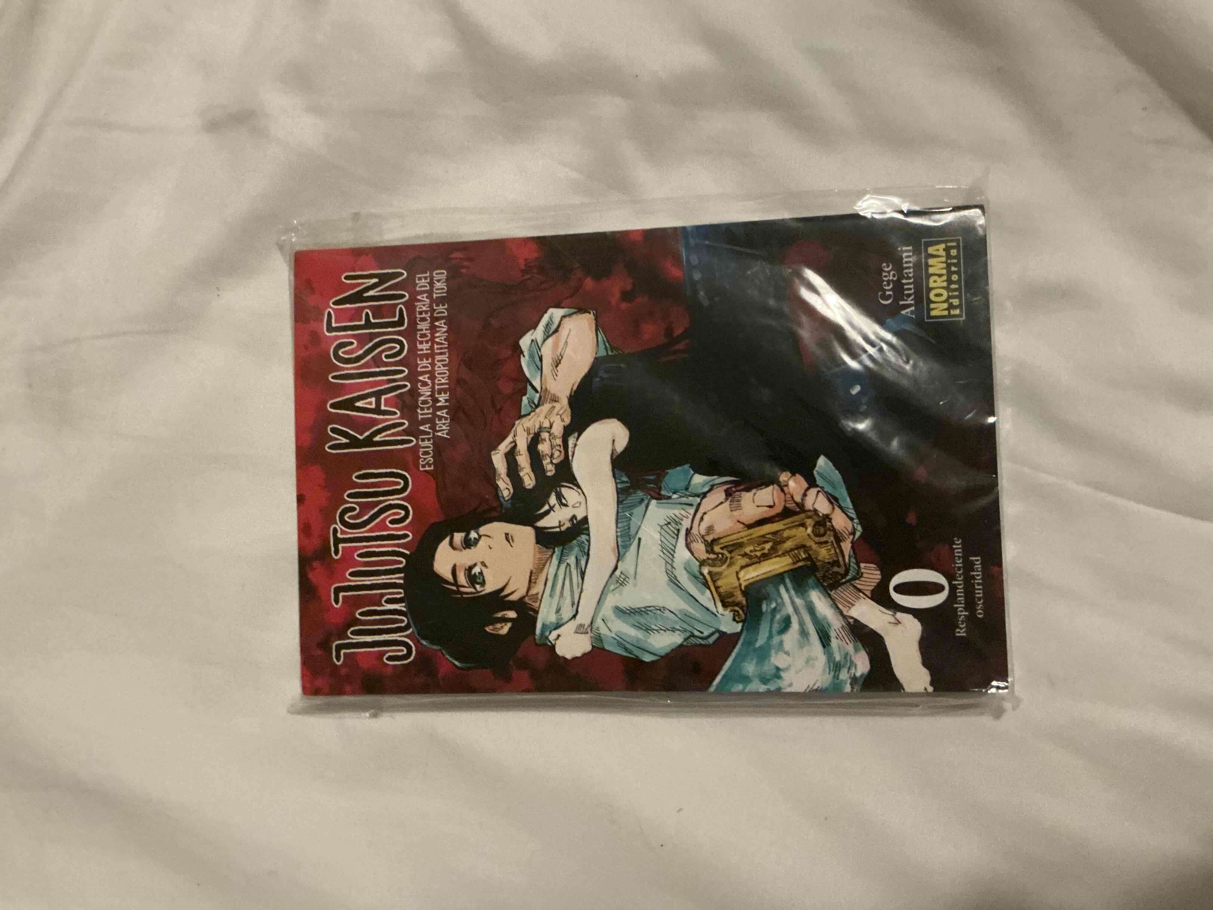 Mangas Jujutsu Kaisen Vol. 0, Boruto Vol 1 y 2 - miniatura 1