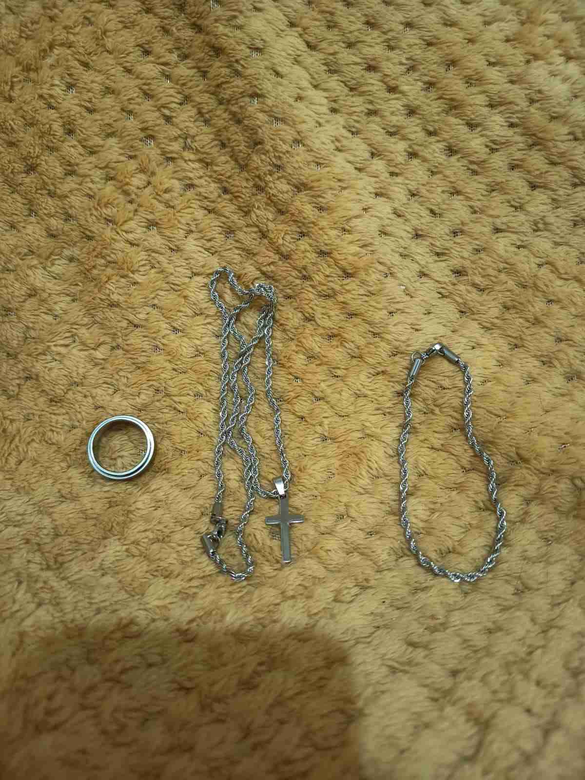 Set de joyas plateadas todo junto - miniatura 1