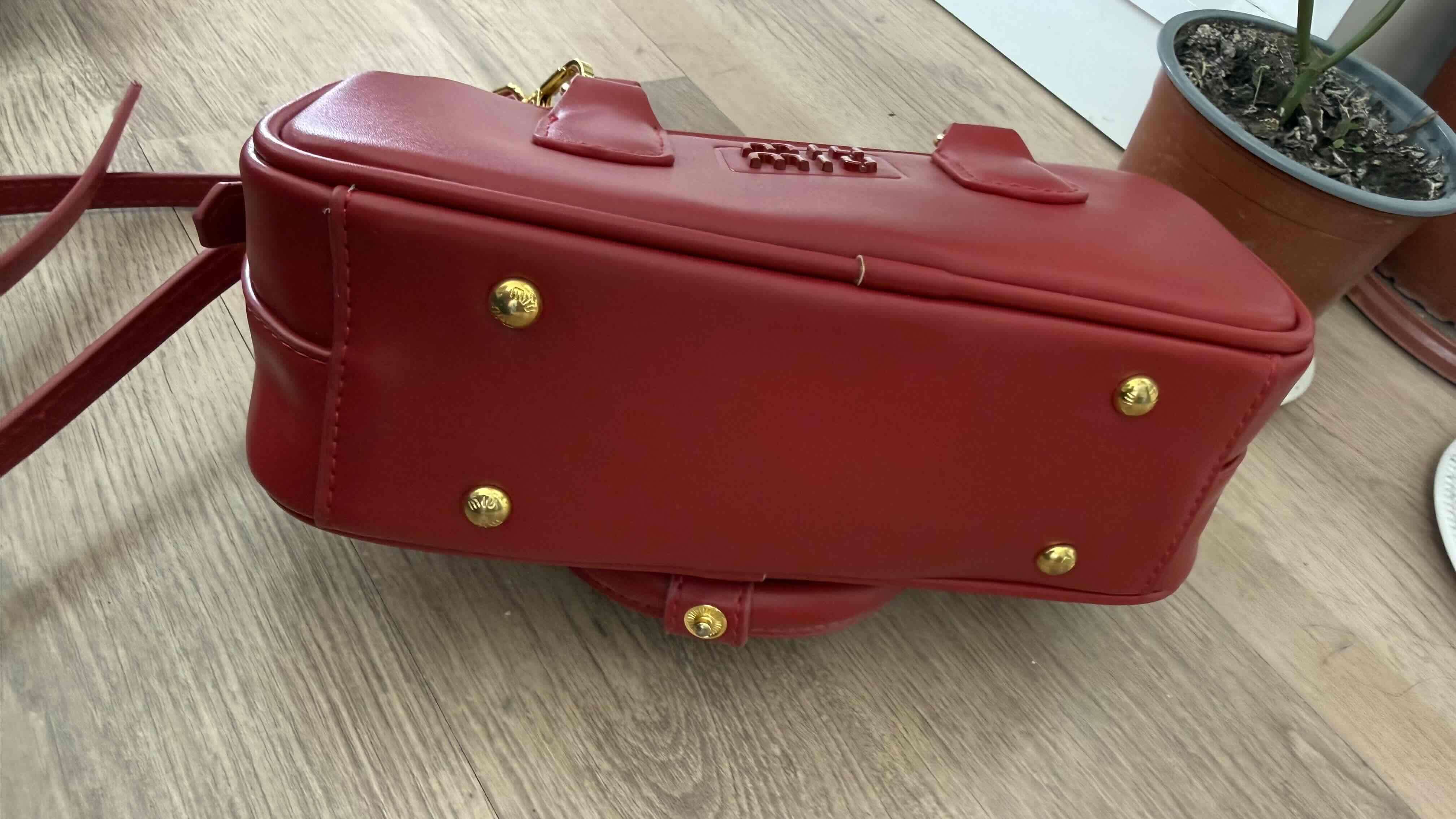 Cartera roja Miu Miuaaa - miniatura 4
