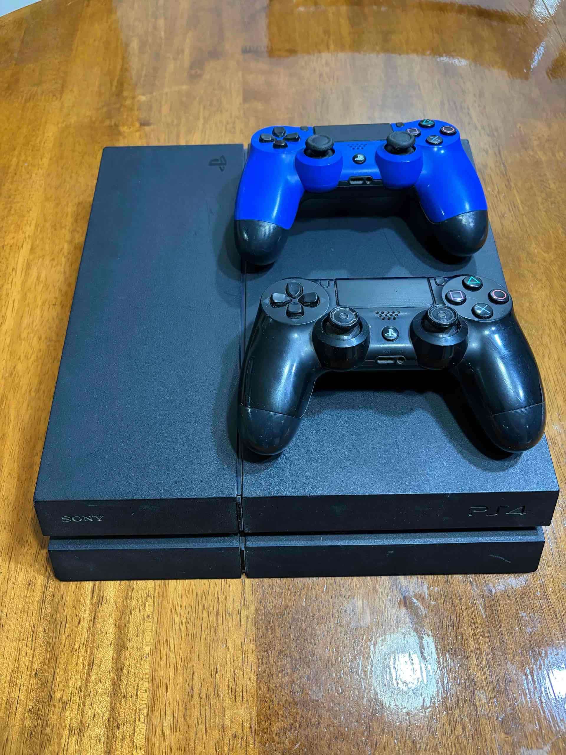 Consola PS4 Play Station 4 - miniatura 1