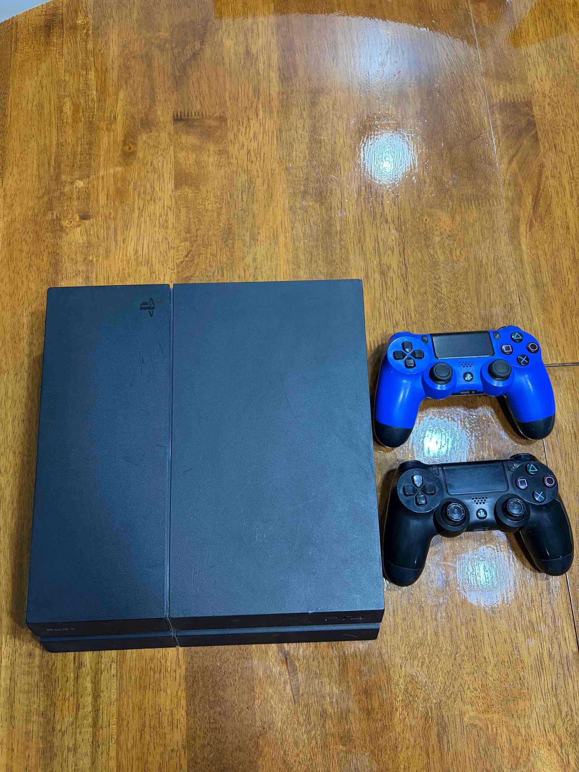 Consola PS4 Play Station 4 - miniatura 2