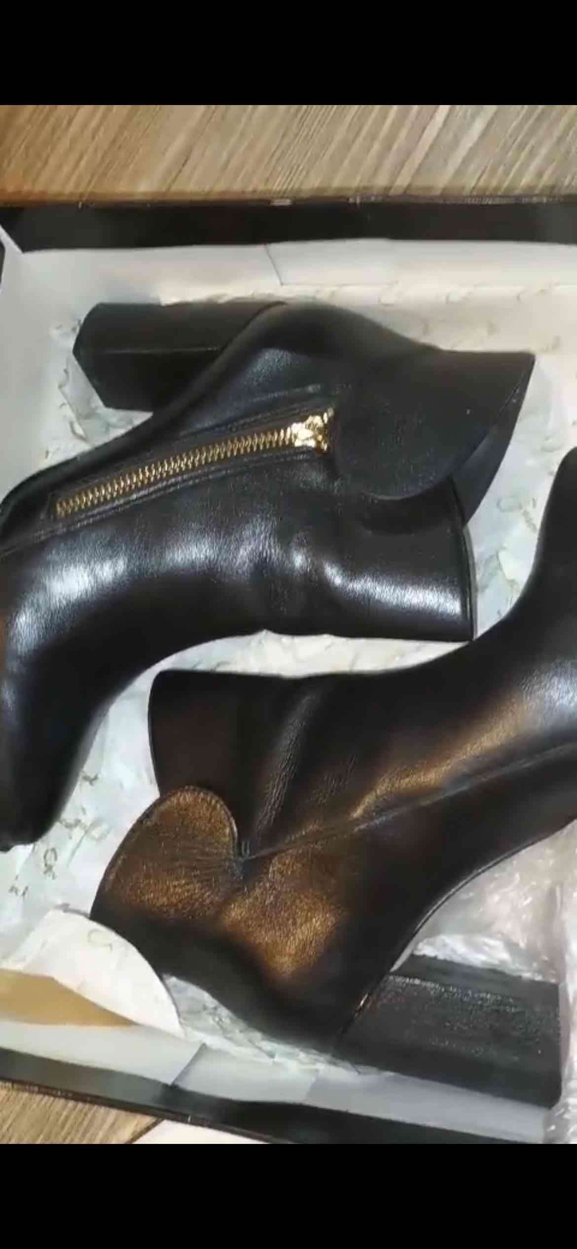 Botines de cuero negro con cierre - miniatura 1