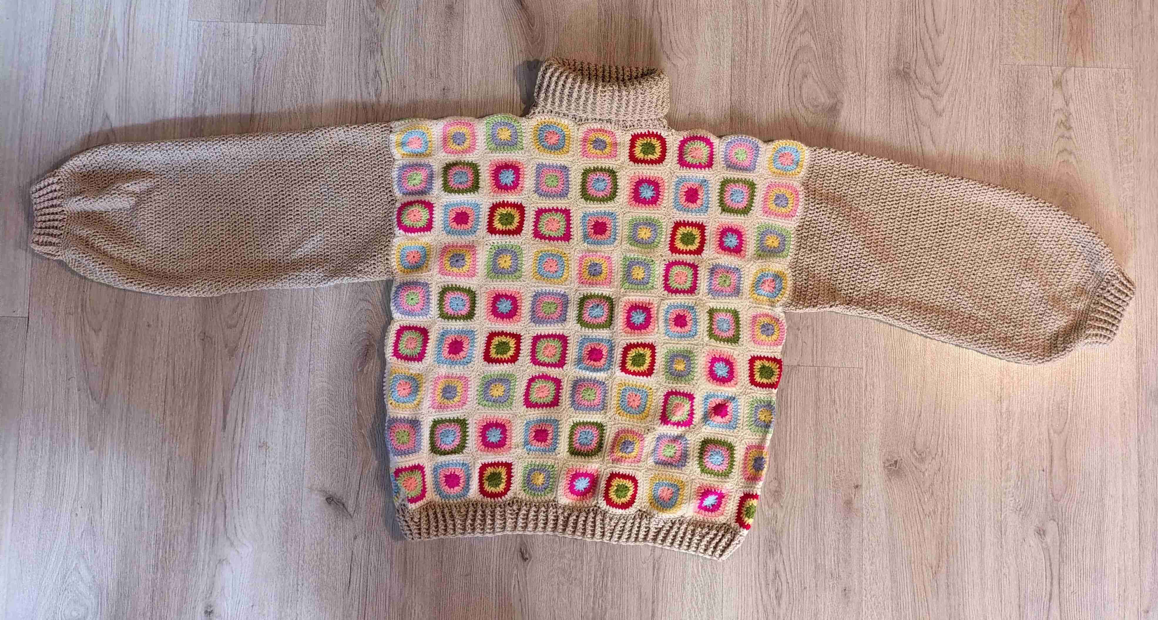 Suéter tejido diseño colorido - miniatura 1