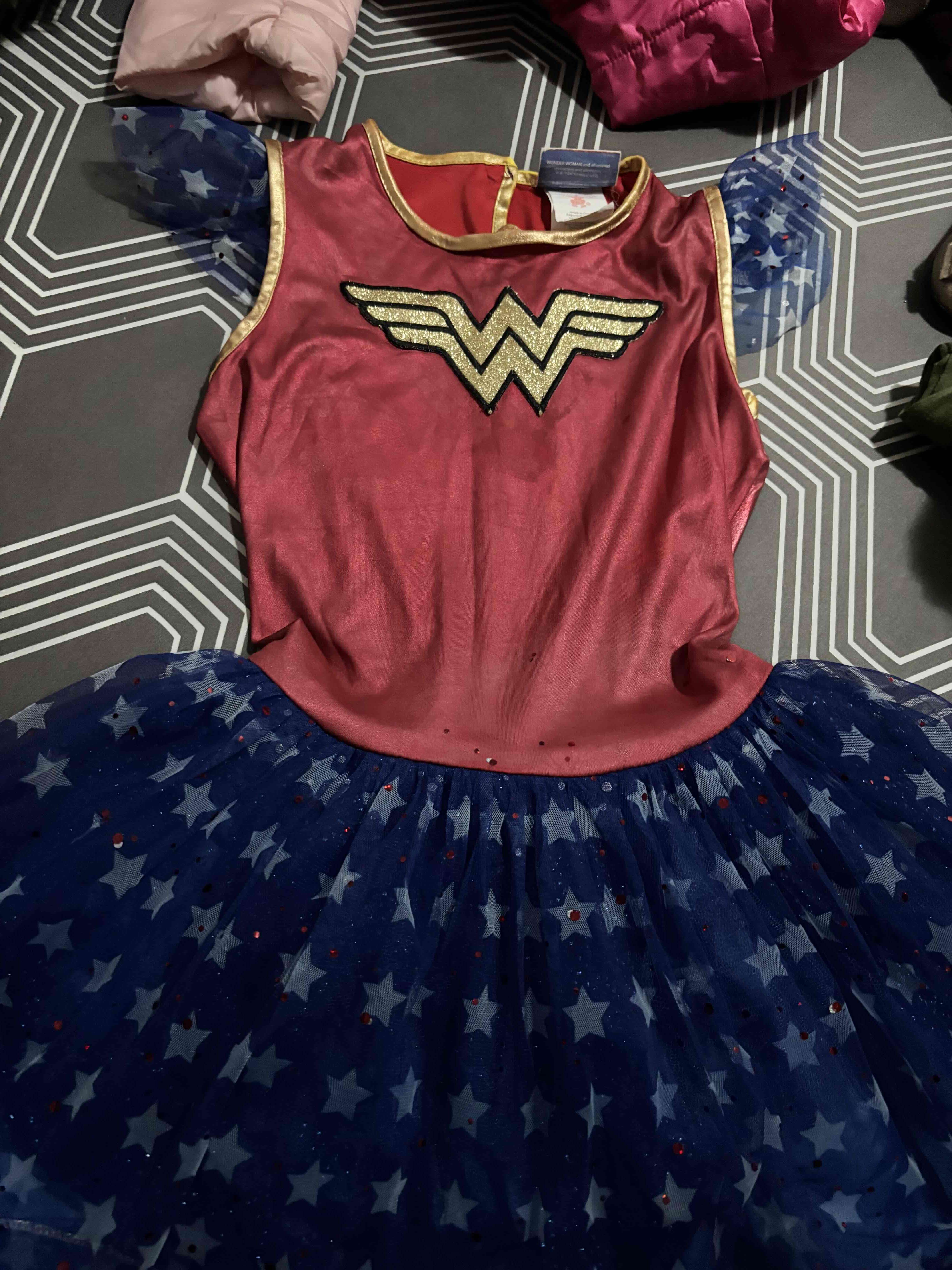 Disfraz de superheroína infantil