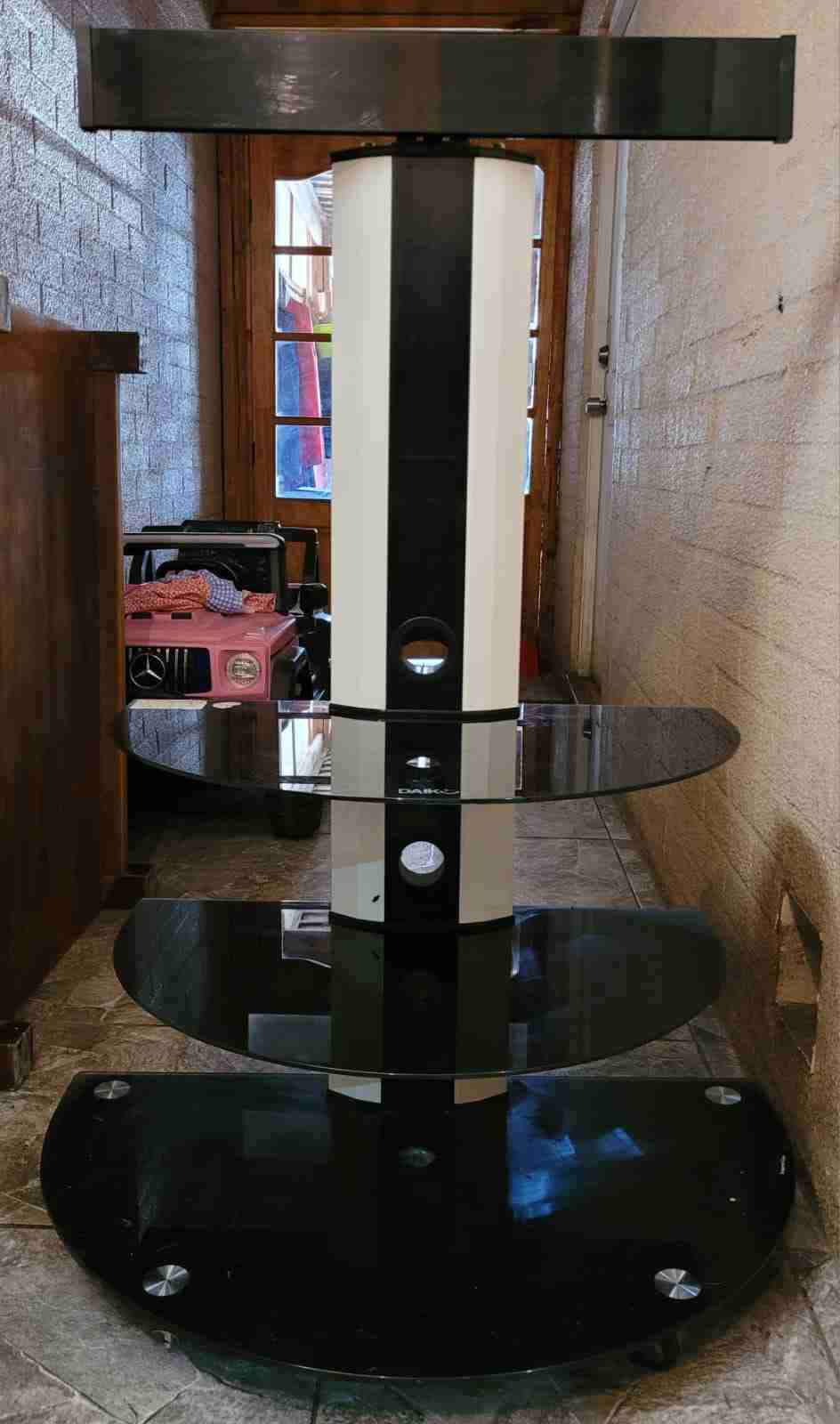 Mueble de TV negro moderno - miniatura 2