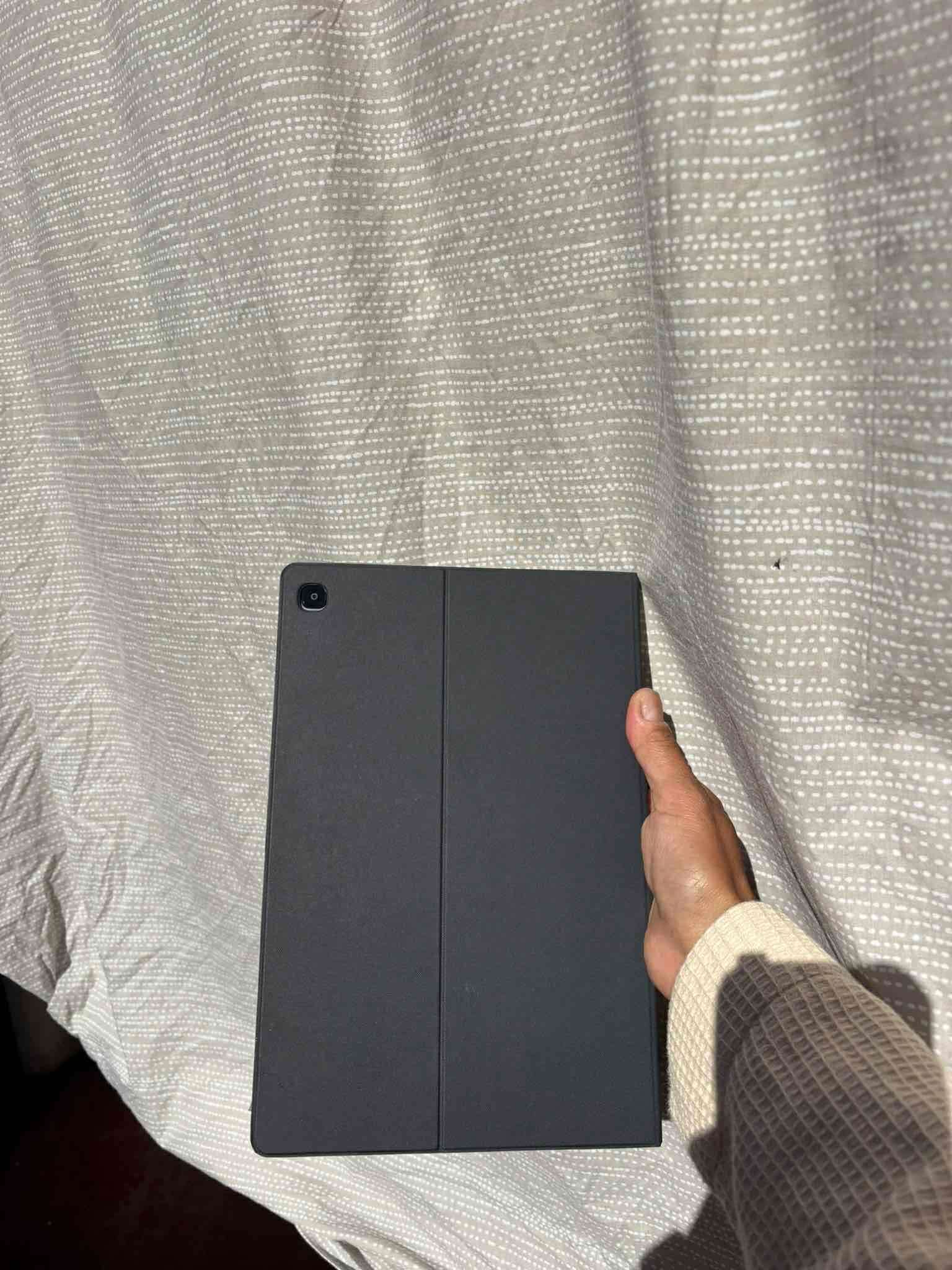 Tablet Samsung S6 lite - miniatura 1