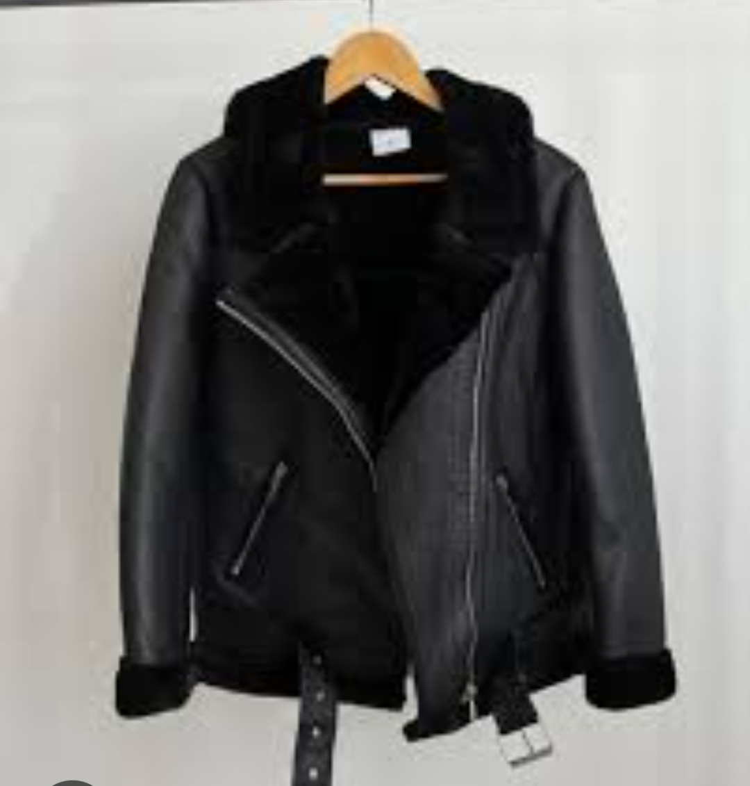 Chaqueta negra de cuero - miniatura 3