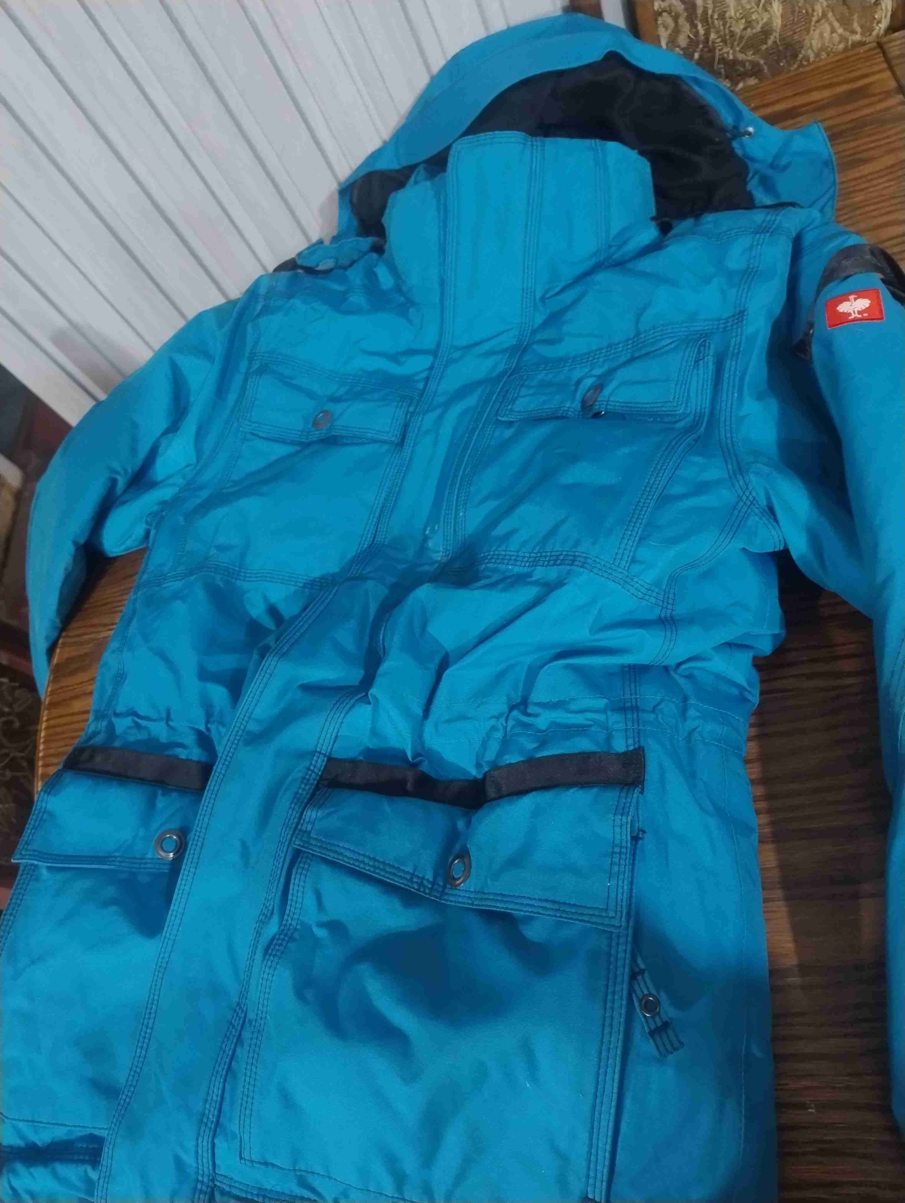 Parka azul con capucha, full impermeable - miniatura 6