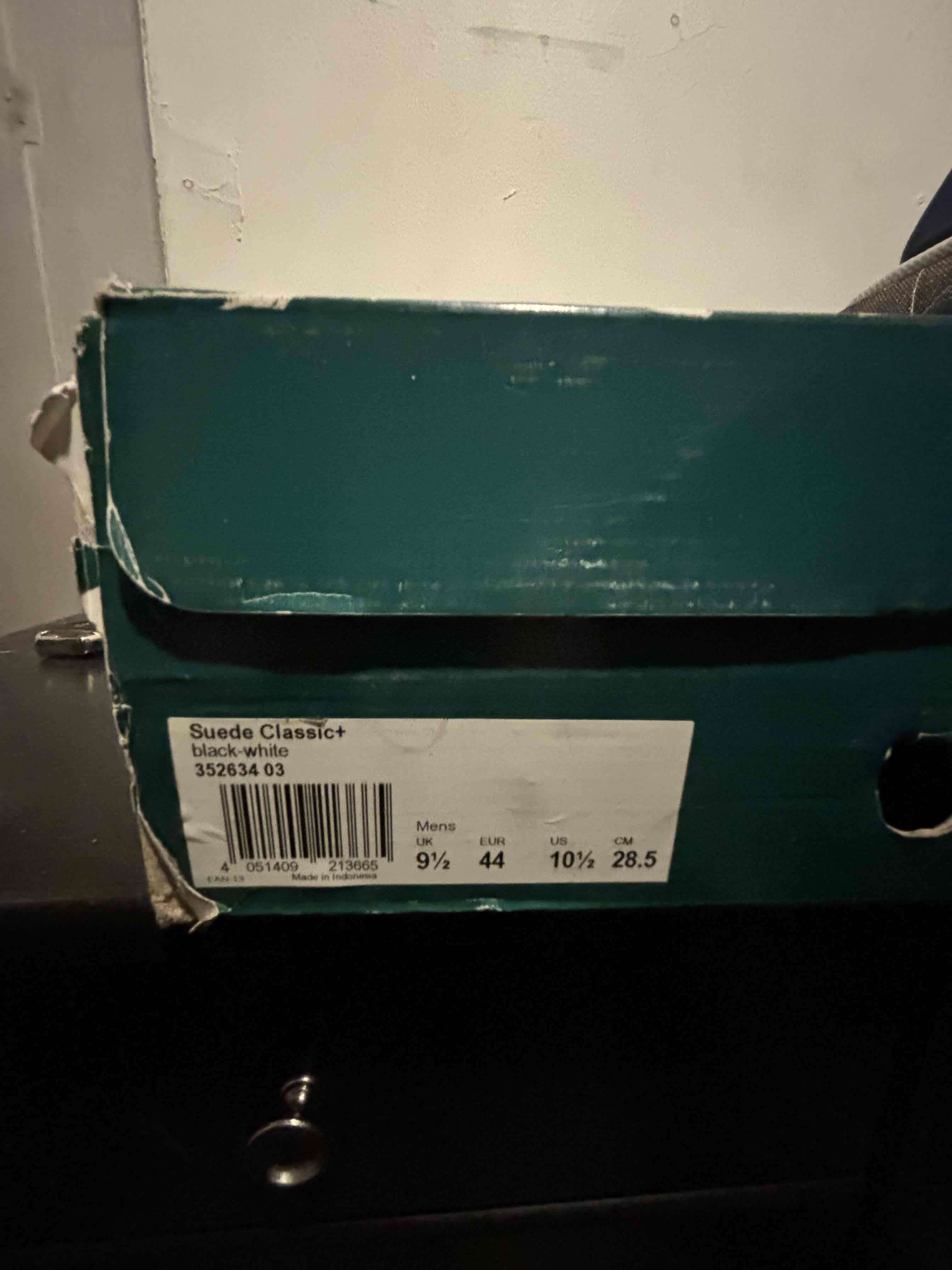 Zapatillas negras Puma Suede - miniatura 2