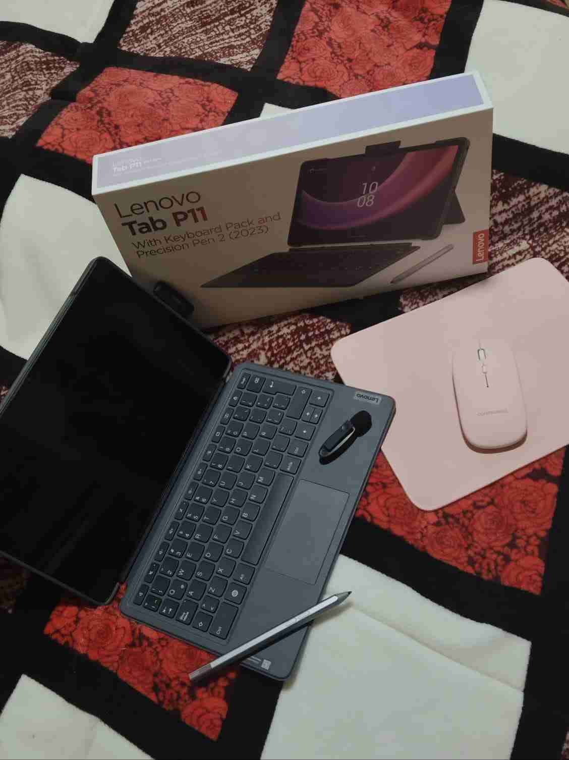 Tablet Lenovo Tab P11 2nd Gen (2023)con accesorios - miniatura 1