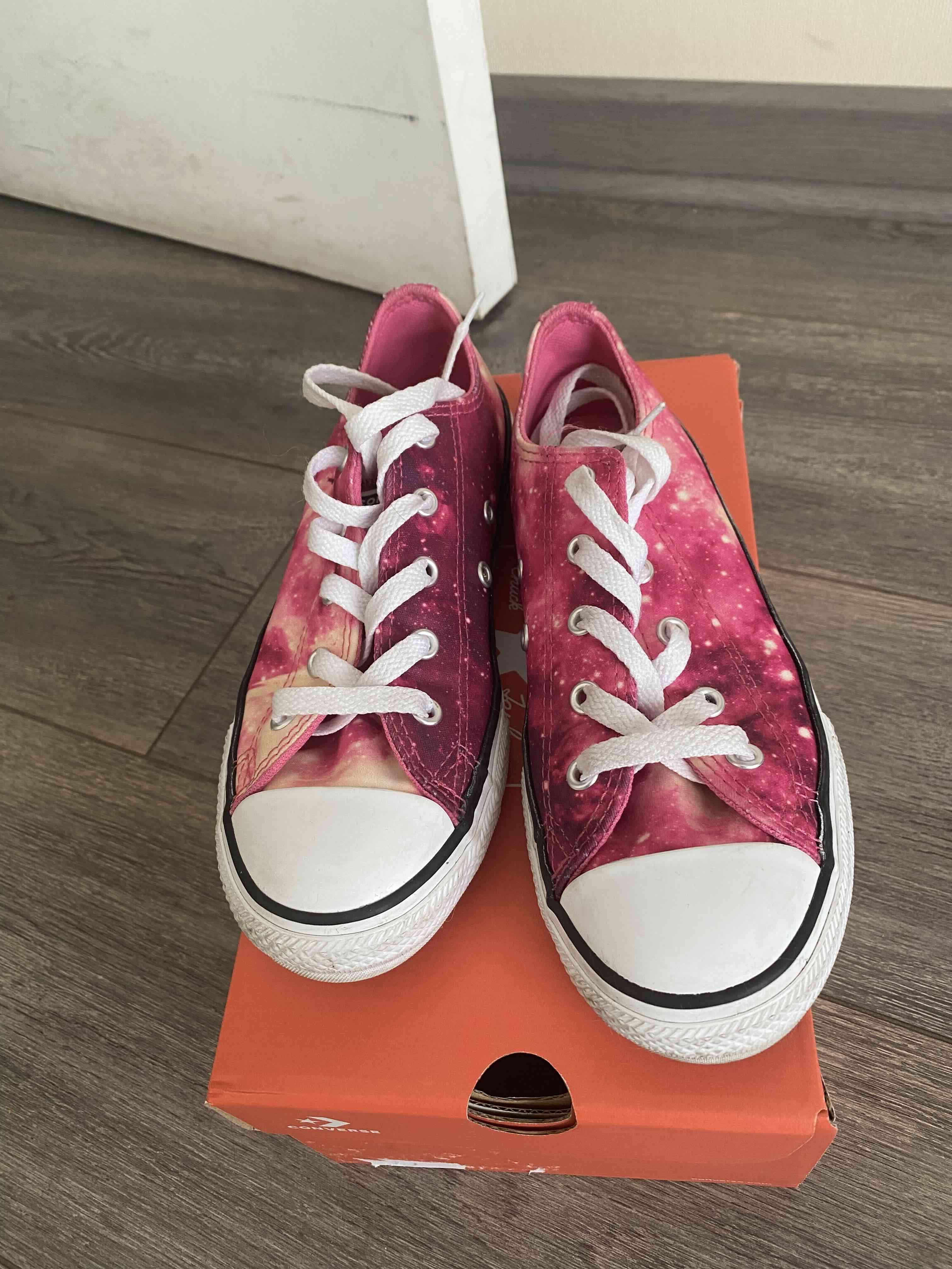 Converse galaxia niña - miniatura 1