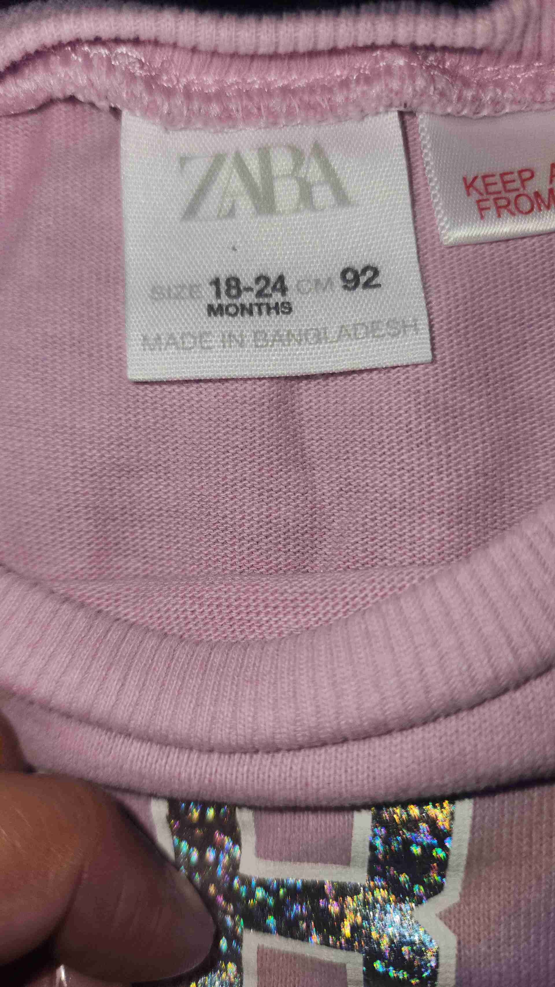 Polera rosada Paris con brillos - miniatura 2