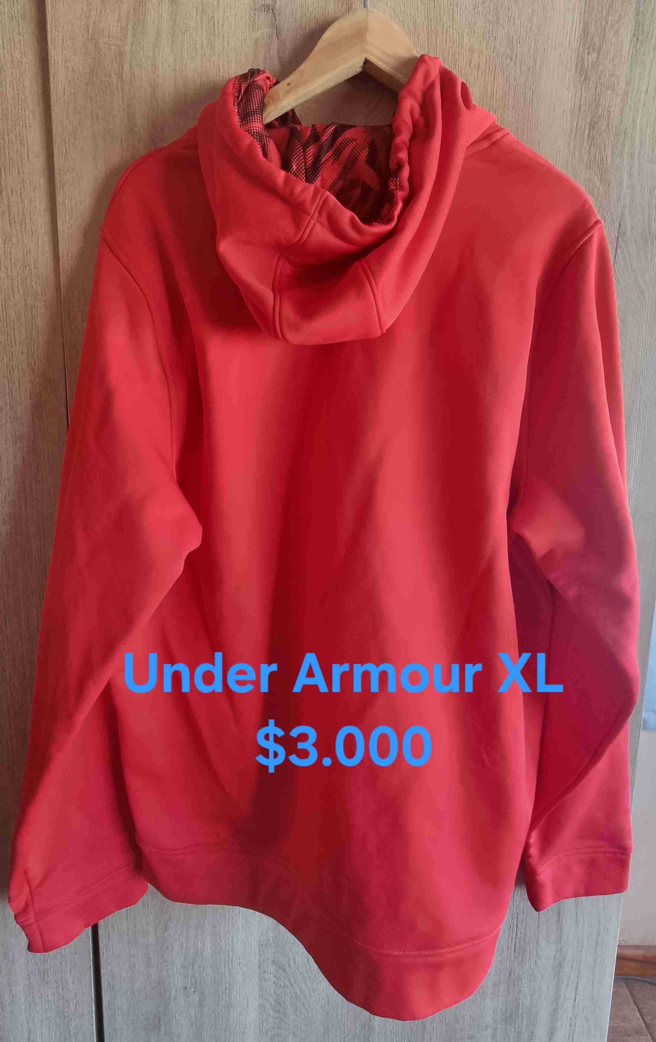 Polerón rojo Under Armour - miniatura 2