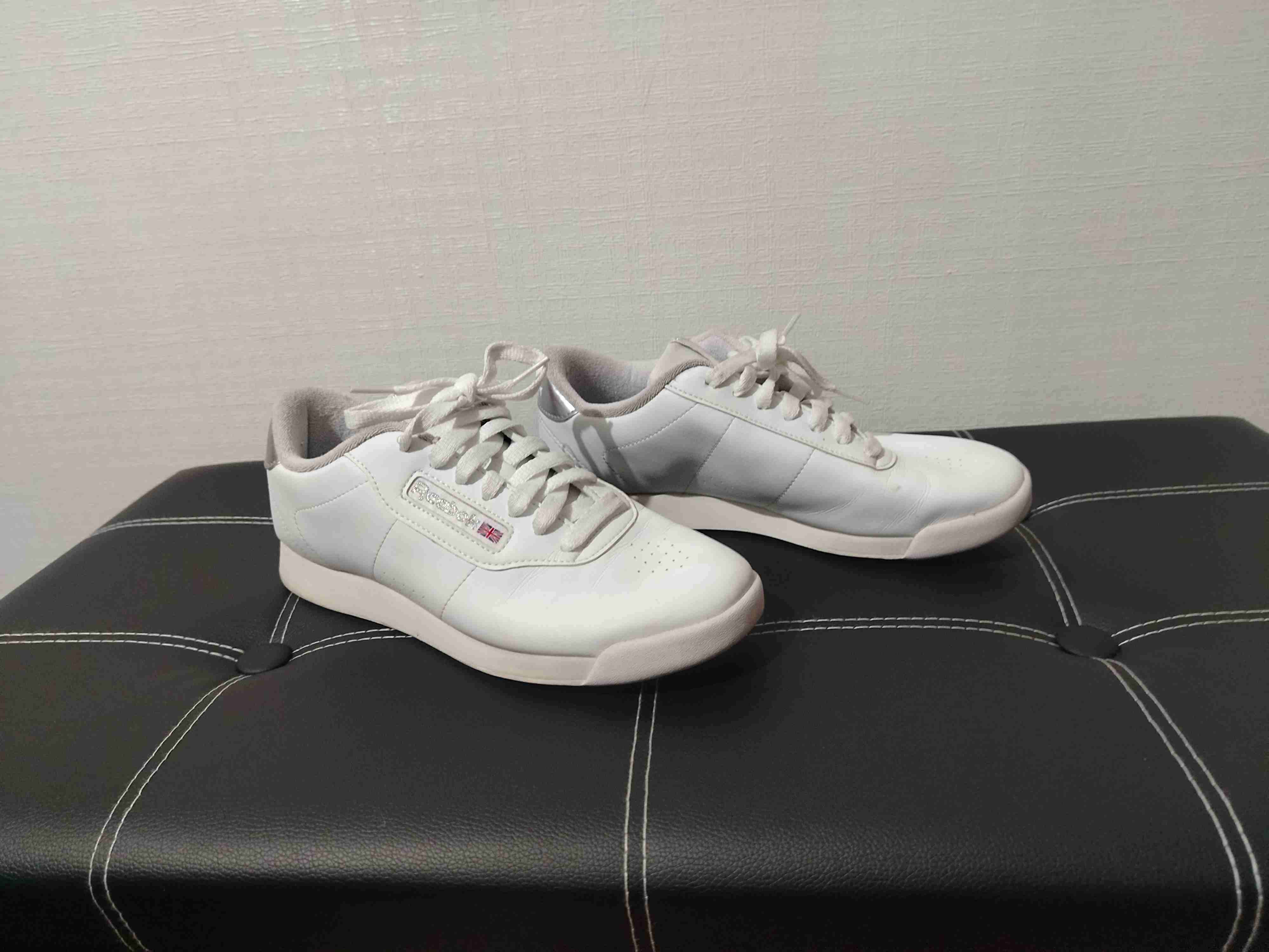 Zapatillas Reebok blancas de cuero - miniatura 4