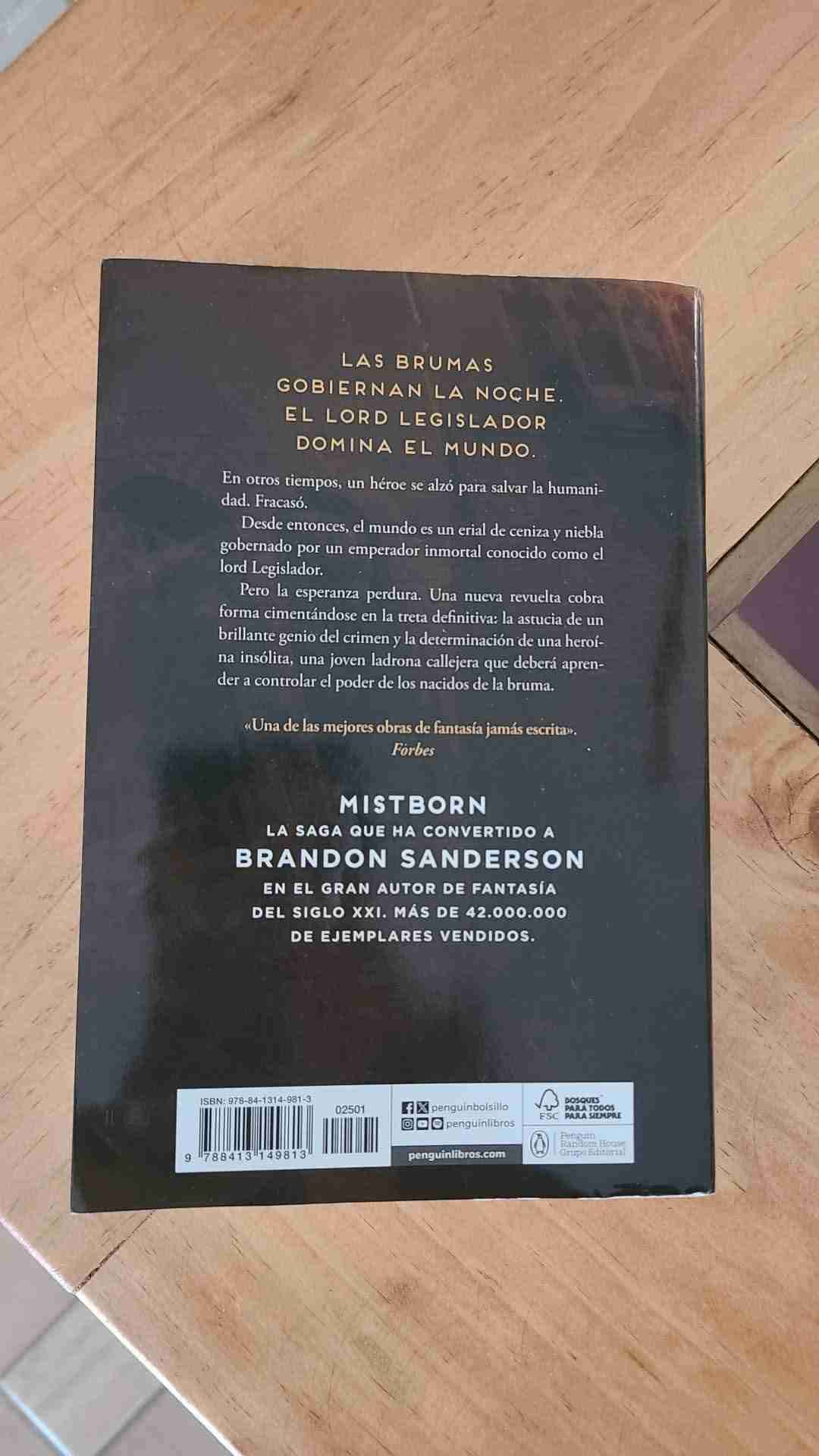 Libro Nacidos de la Bruma - miniatura 2