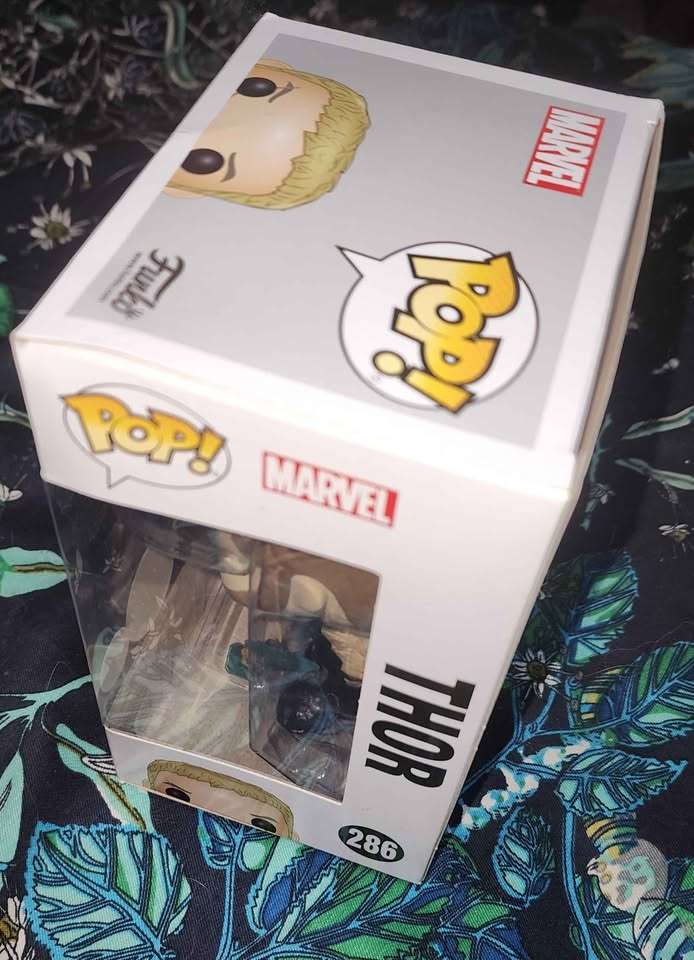 Funko Pop 286 Thor Avengers Infinity War - miniatura 4