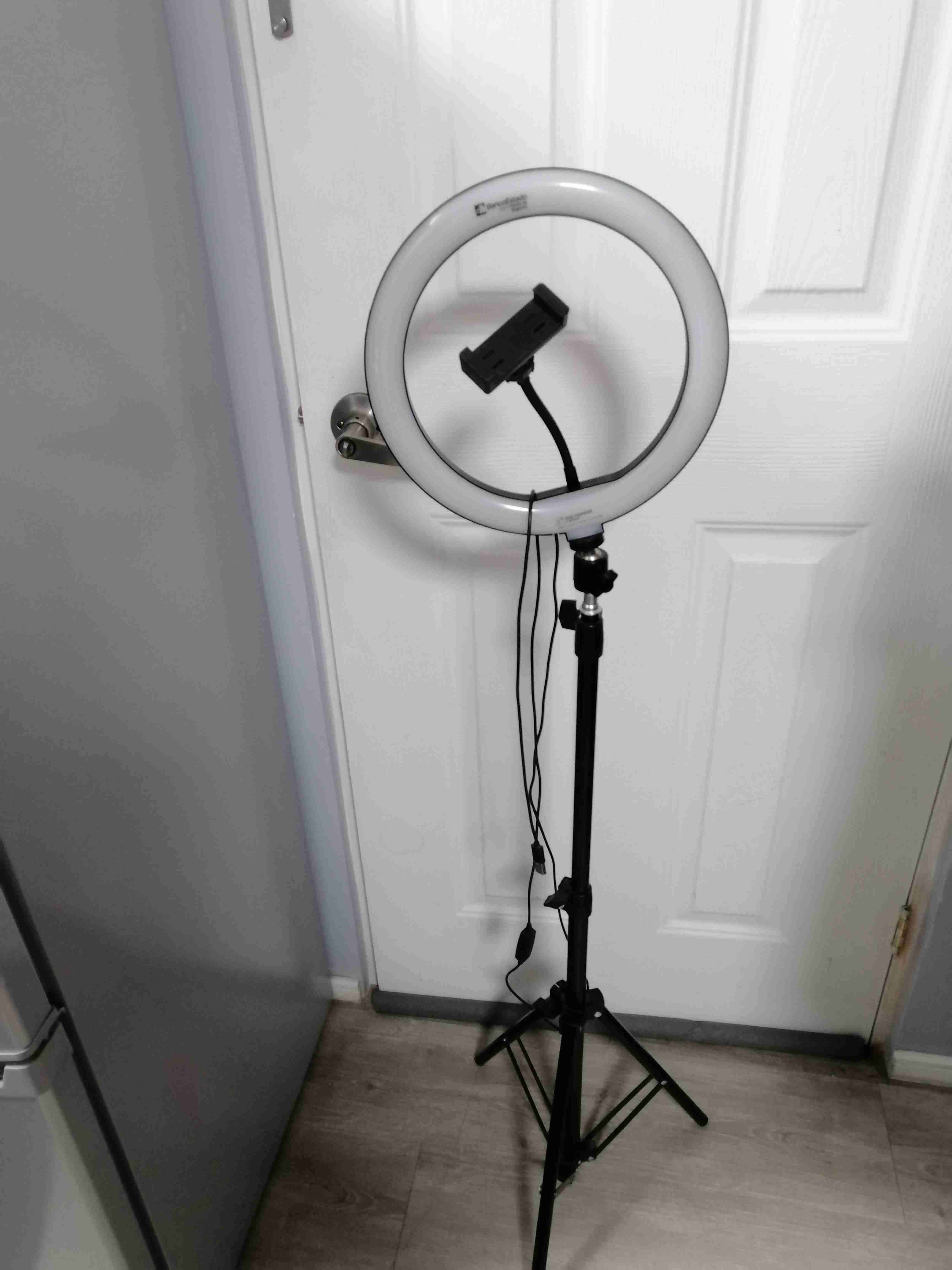 Aro de luz con trípode ajustable