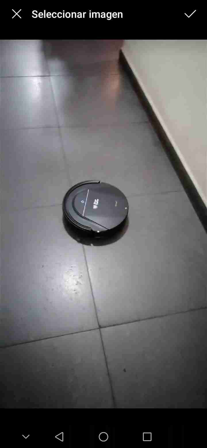 Aspiradora robot Midea negra