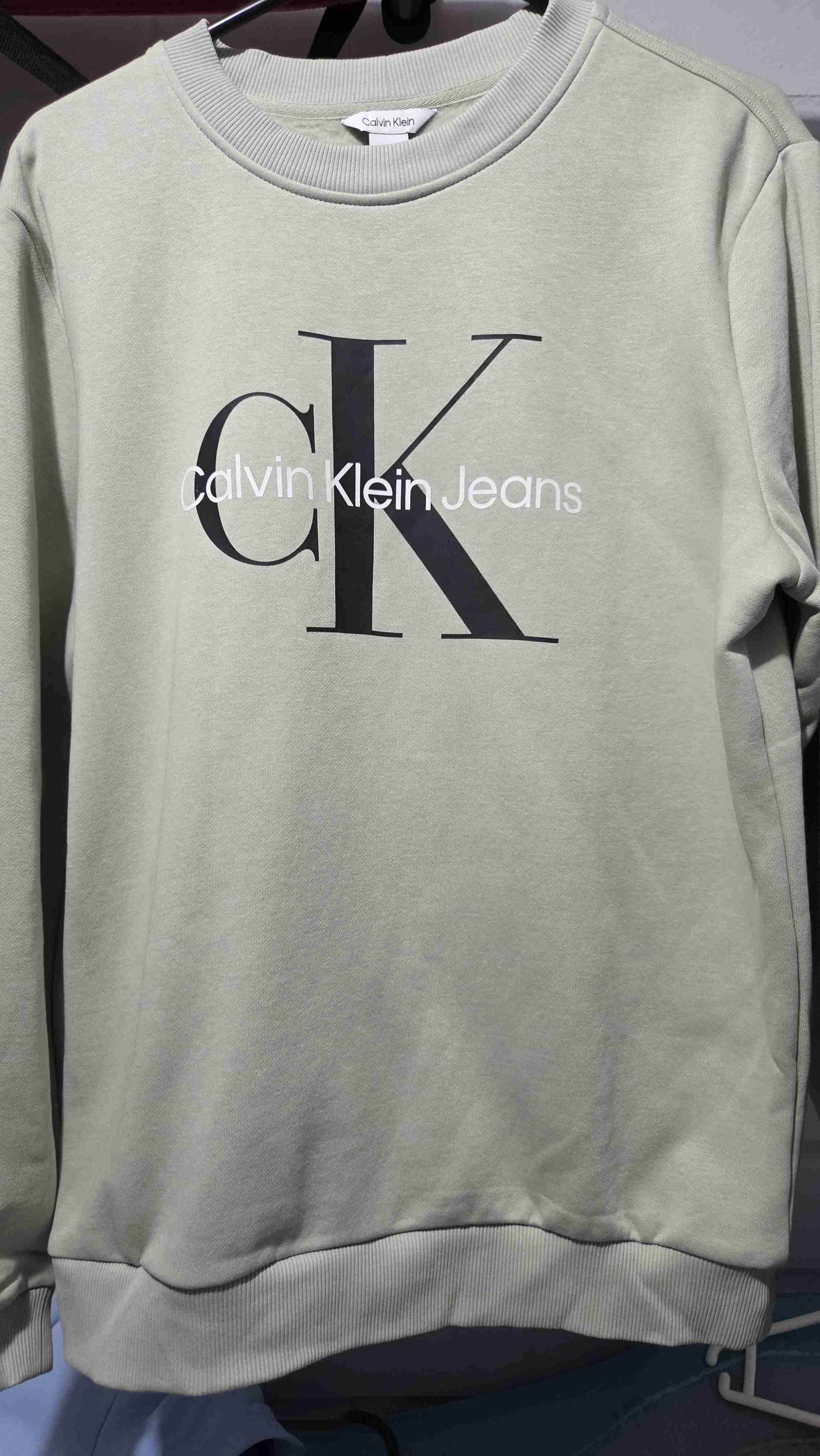 Polerón Calvin Klein verde claro