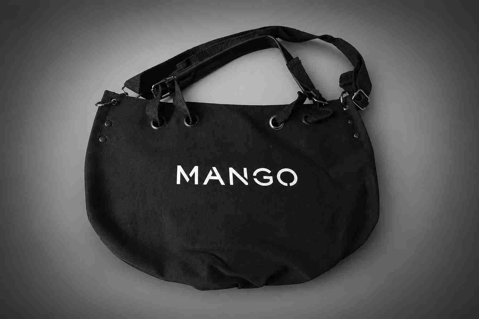 Bolso negro alta gama - miniatura 1