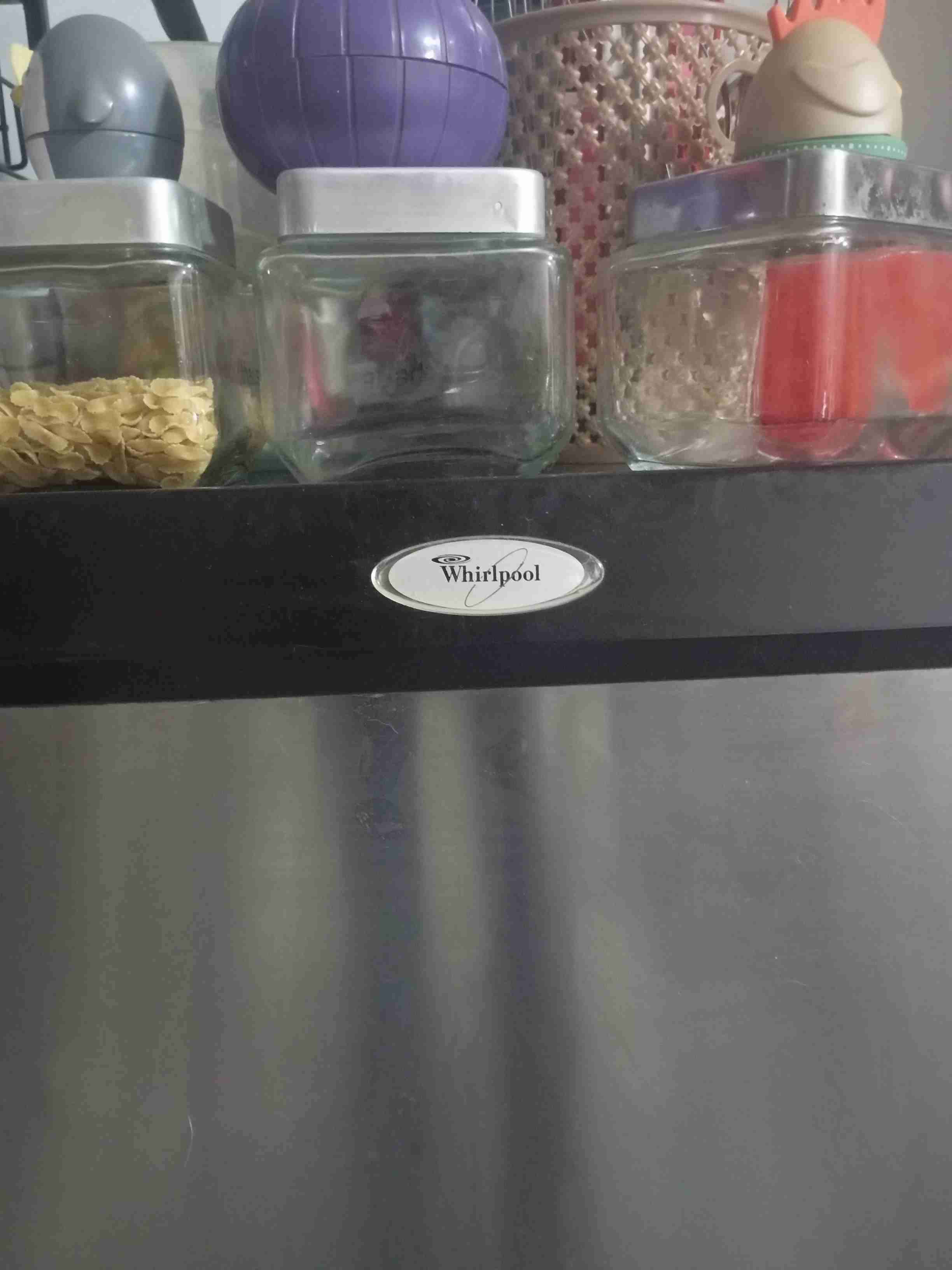 Refrigerador compacto Whirlpool - miniatura 3