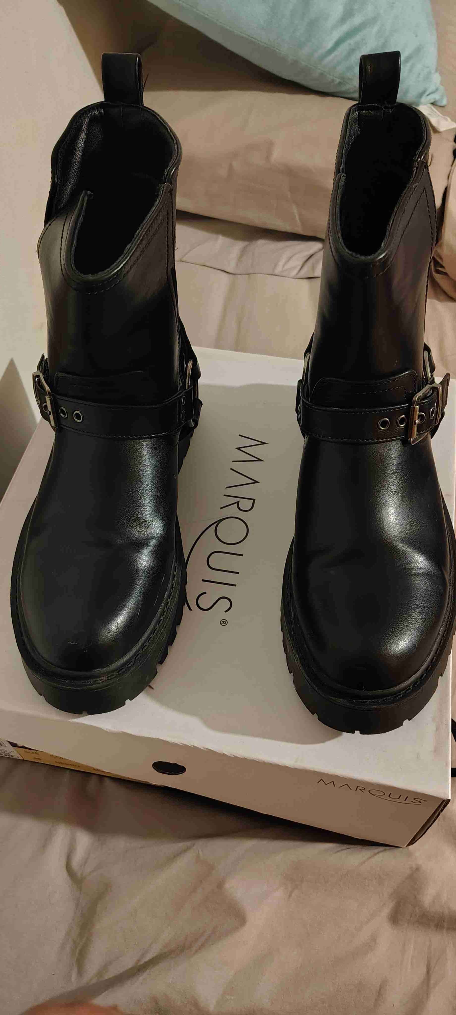 Botas negras con hebillas marquis - miniatura 2