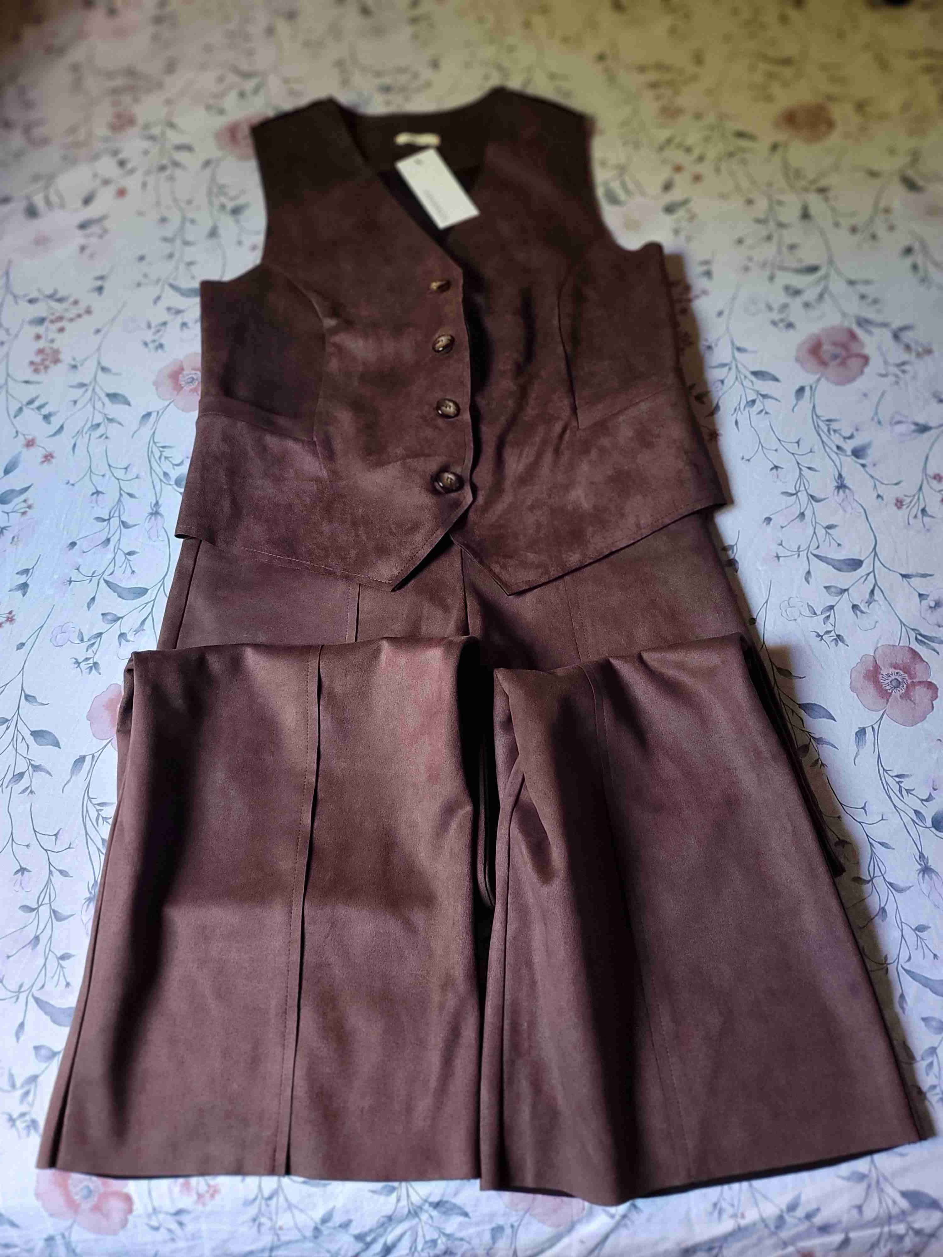 Traje marrón con chaleco y pantalón - miniatura 1