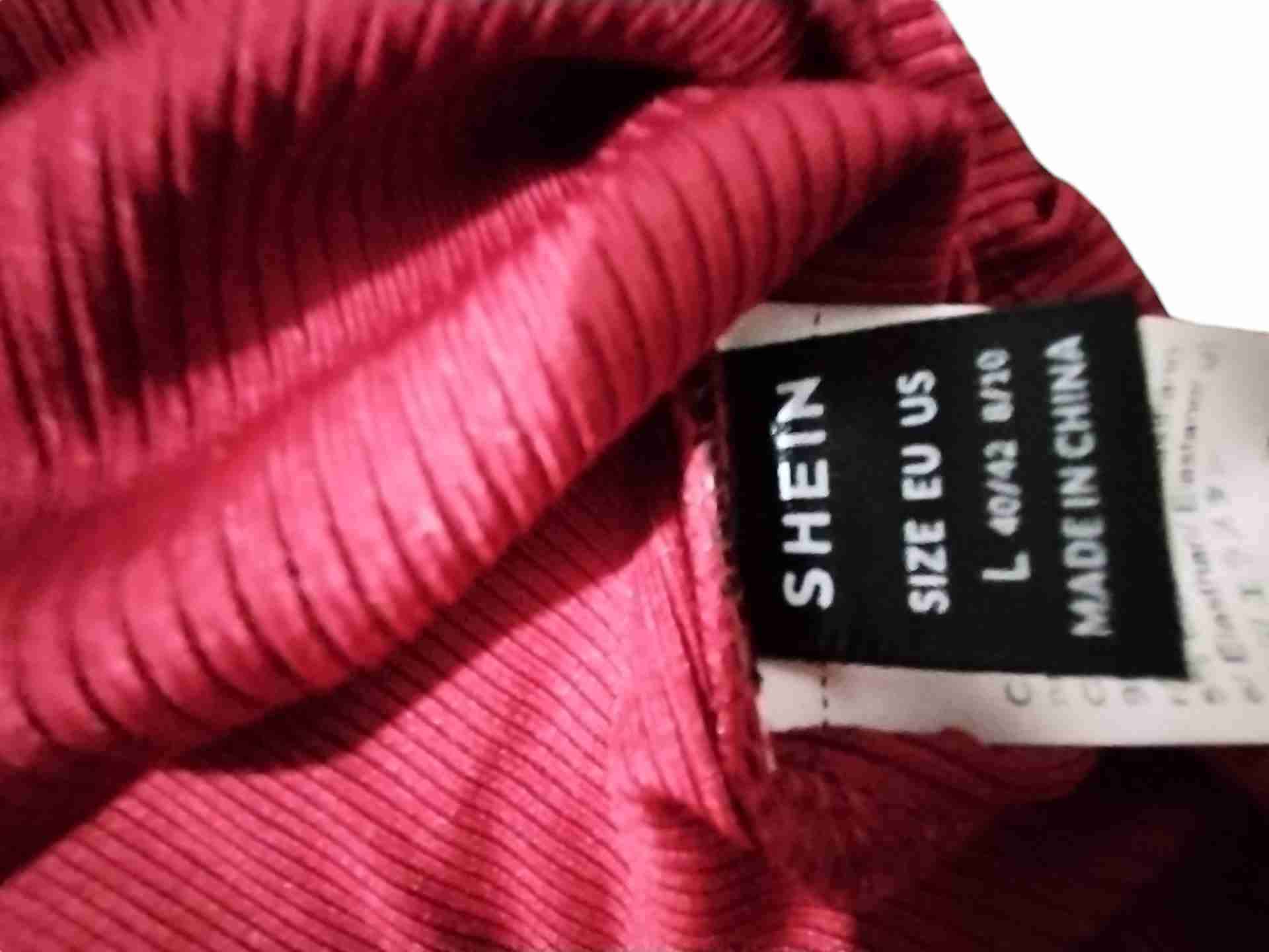 Polera roja manga larga - miniatura 3