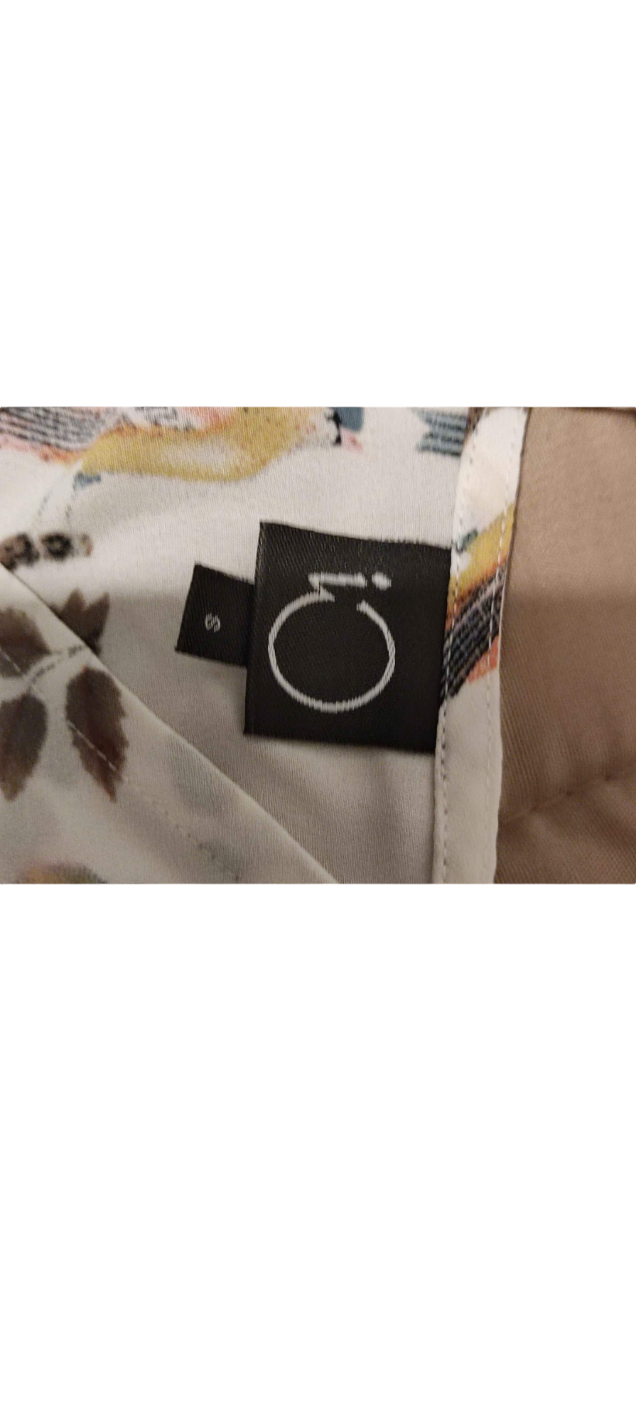 Polera iO sin mangas con lindo  estampado - miniatura 5