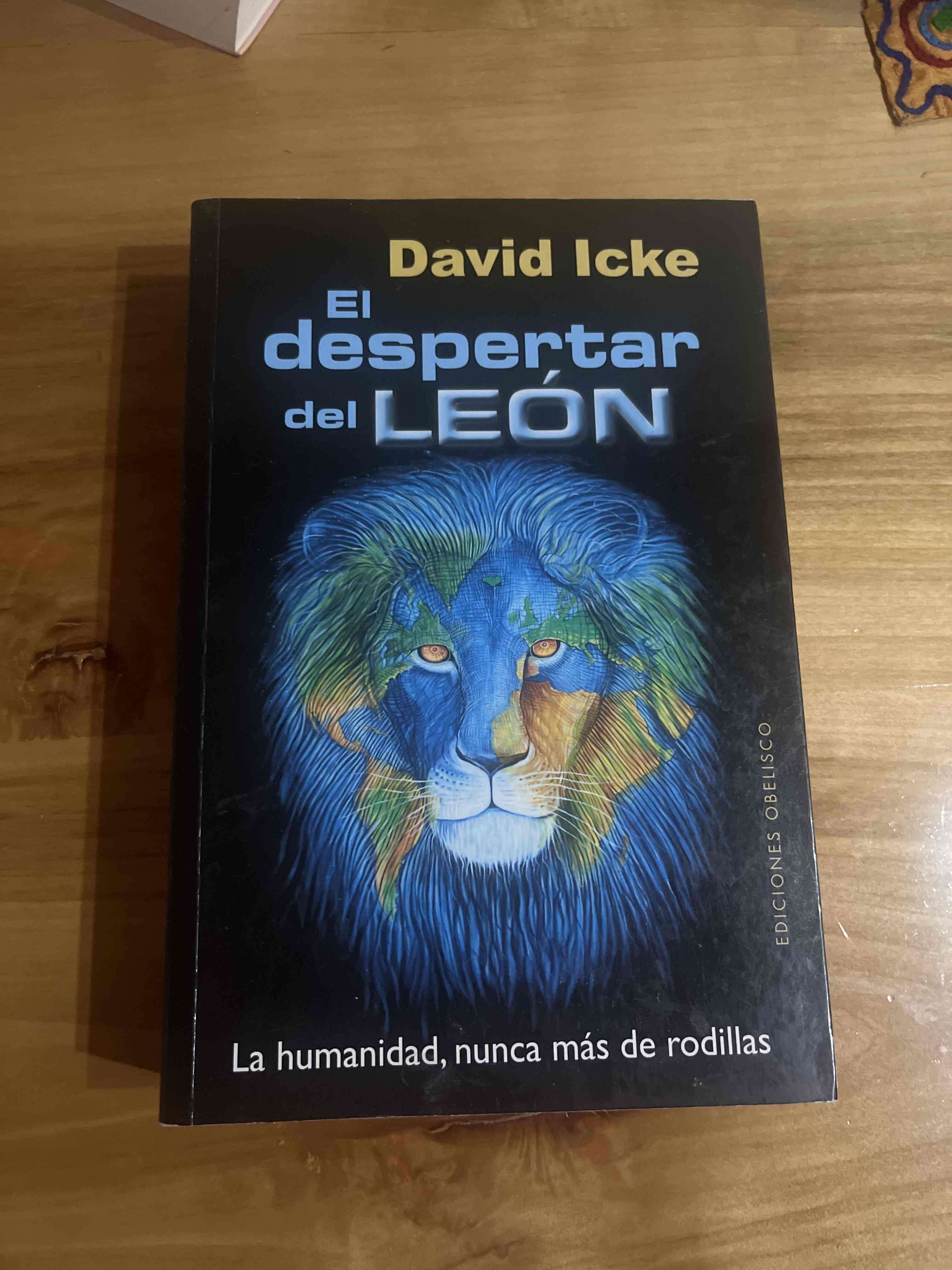 Libro 'El despertar del león'