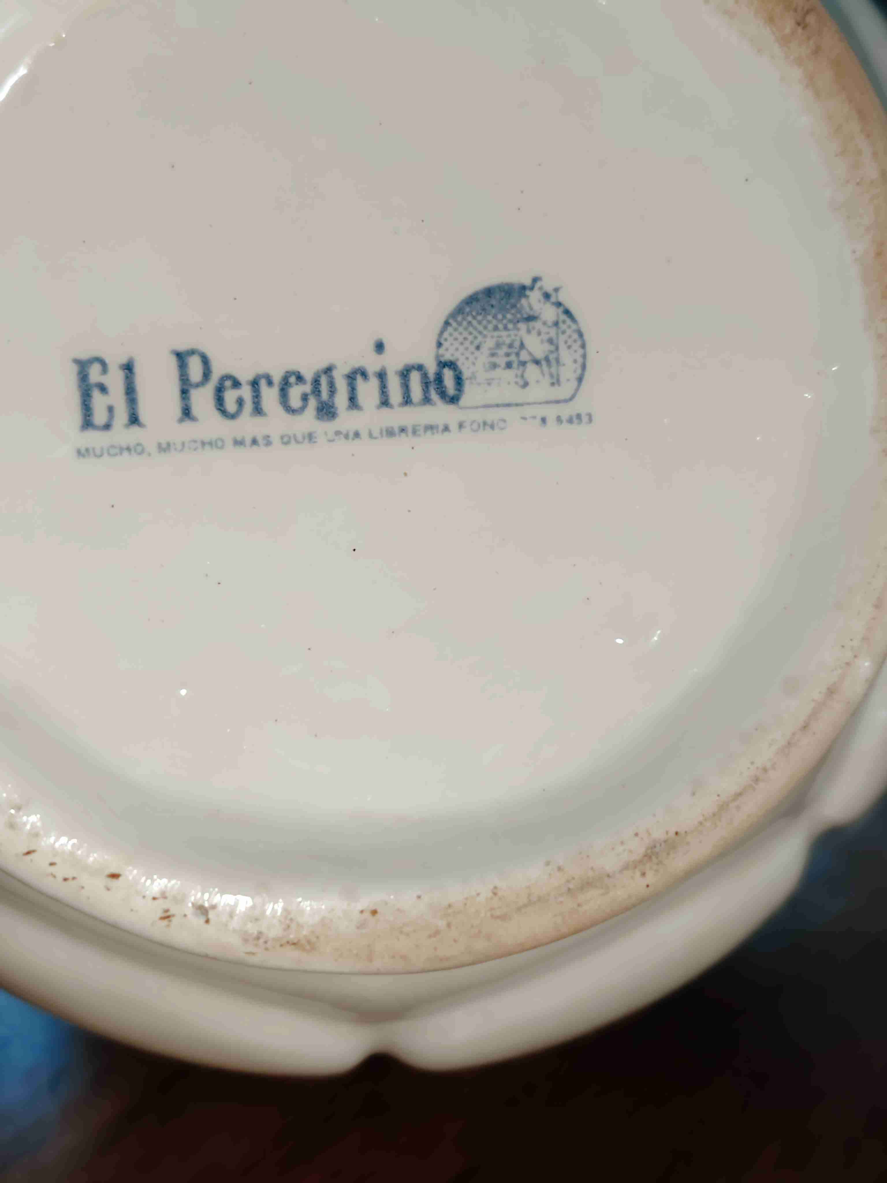 Tetera de porcelana El Peregrino, Dios es Amor - miniatura 4
