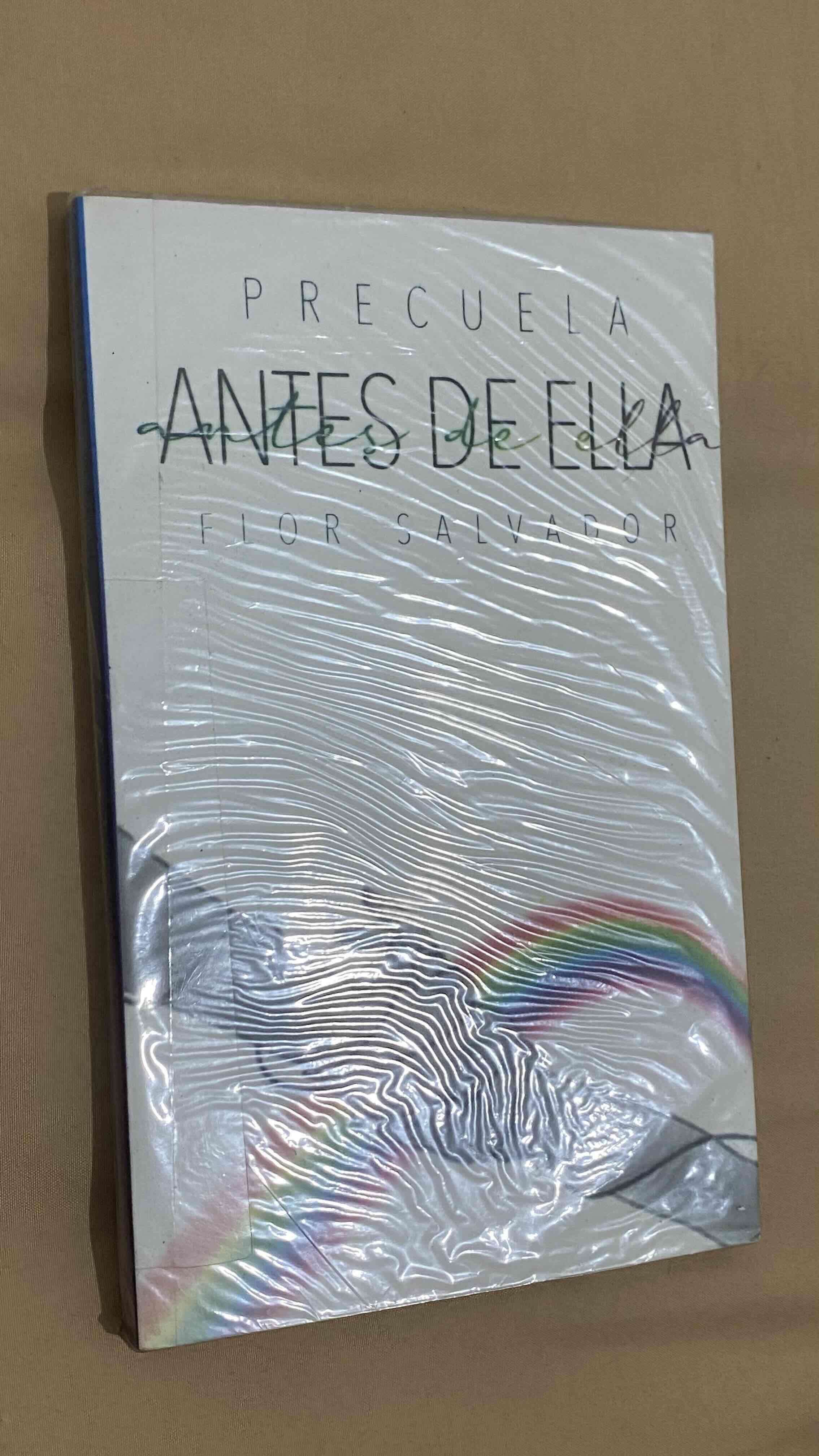 Trilogía de libros Flor M. Salvador - miniatura 4