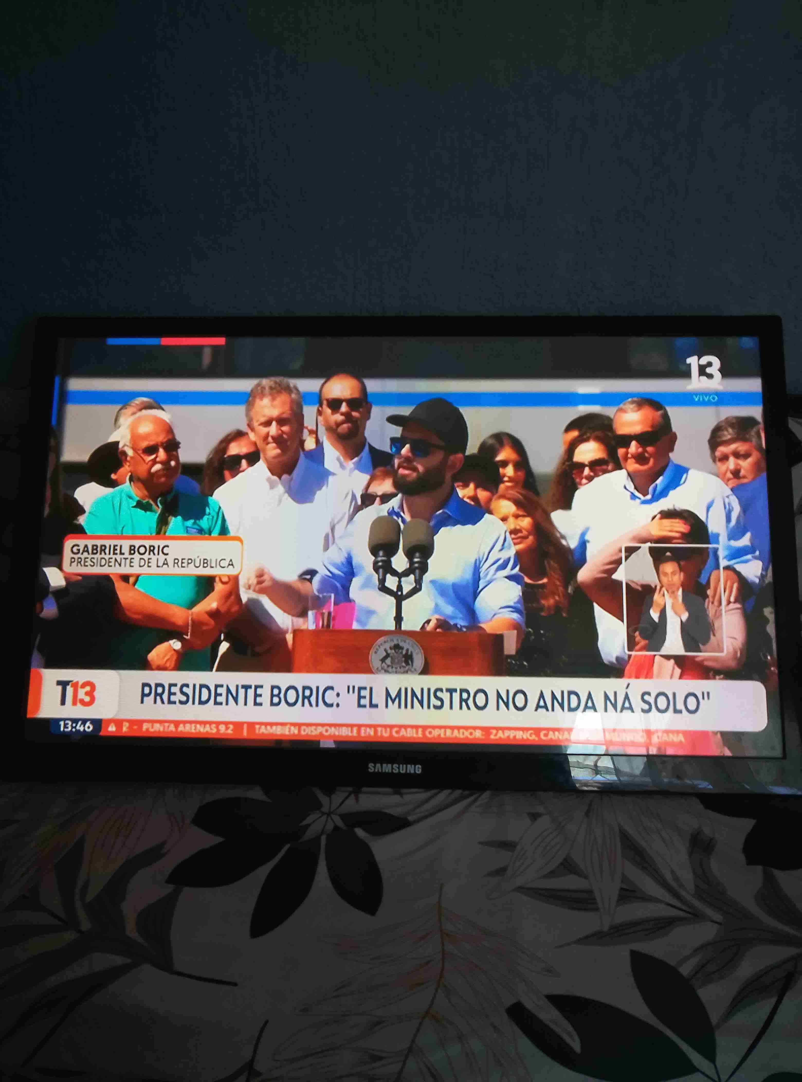 Televisor Samsung pantalla plana - miniatura 1