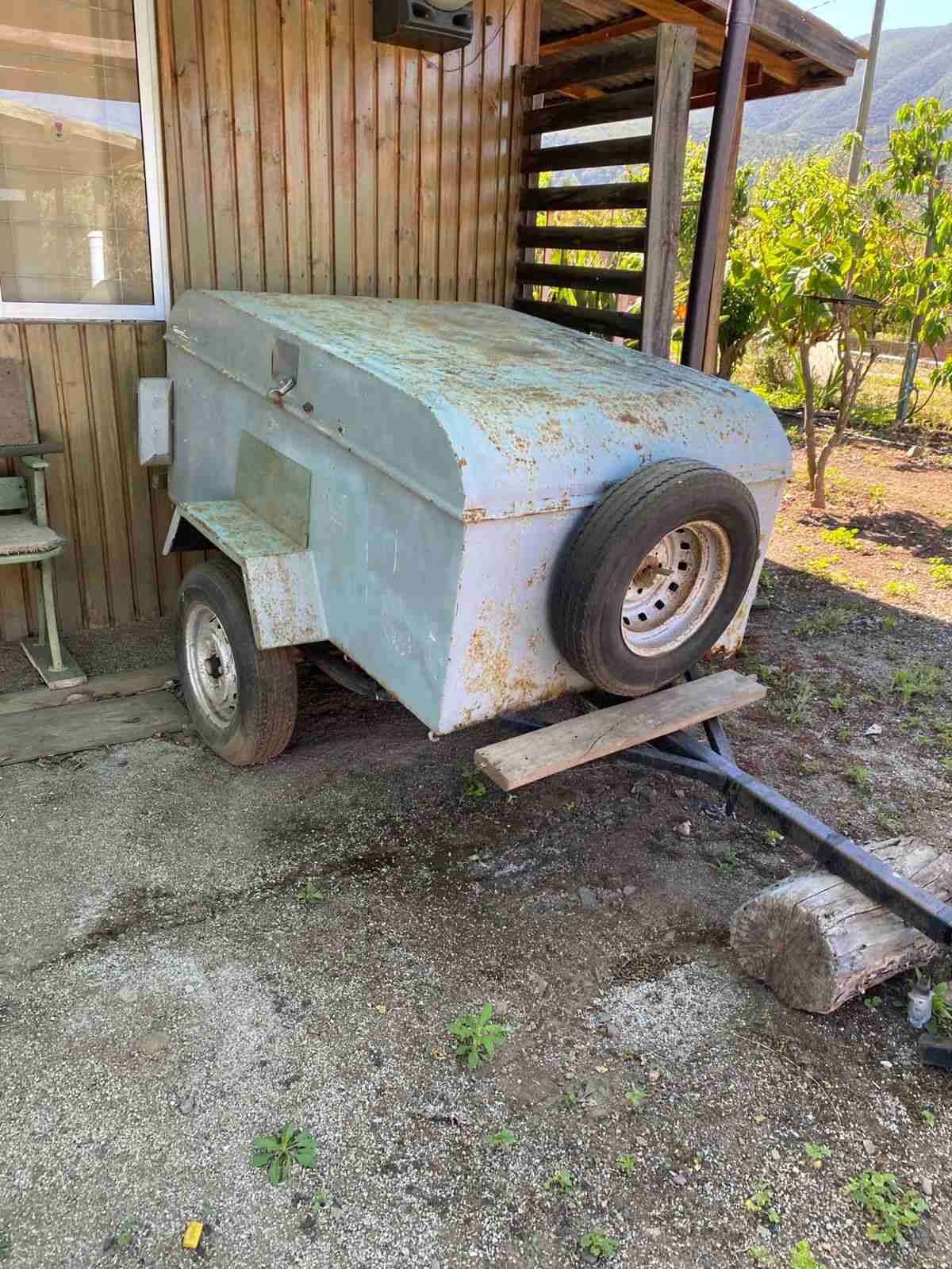 Carro remolque usado - miniatura 3