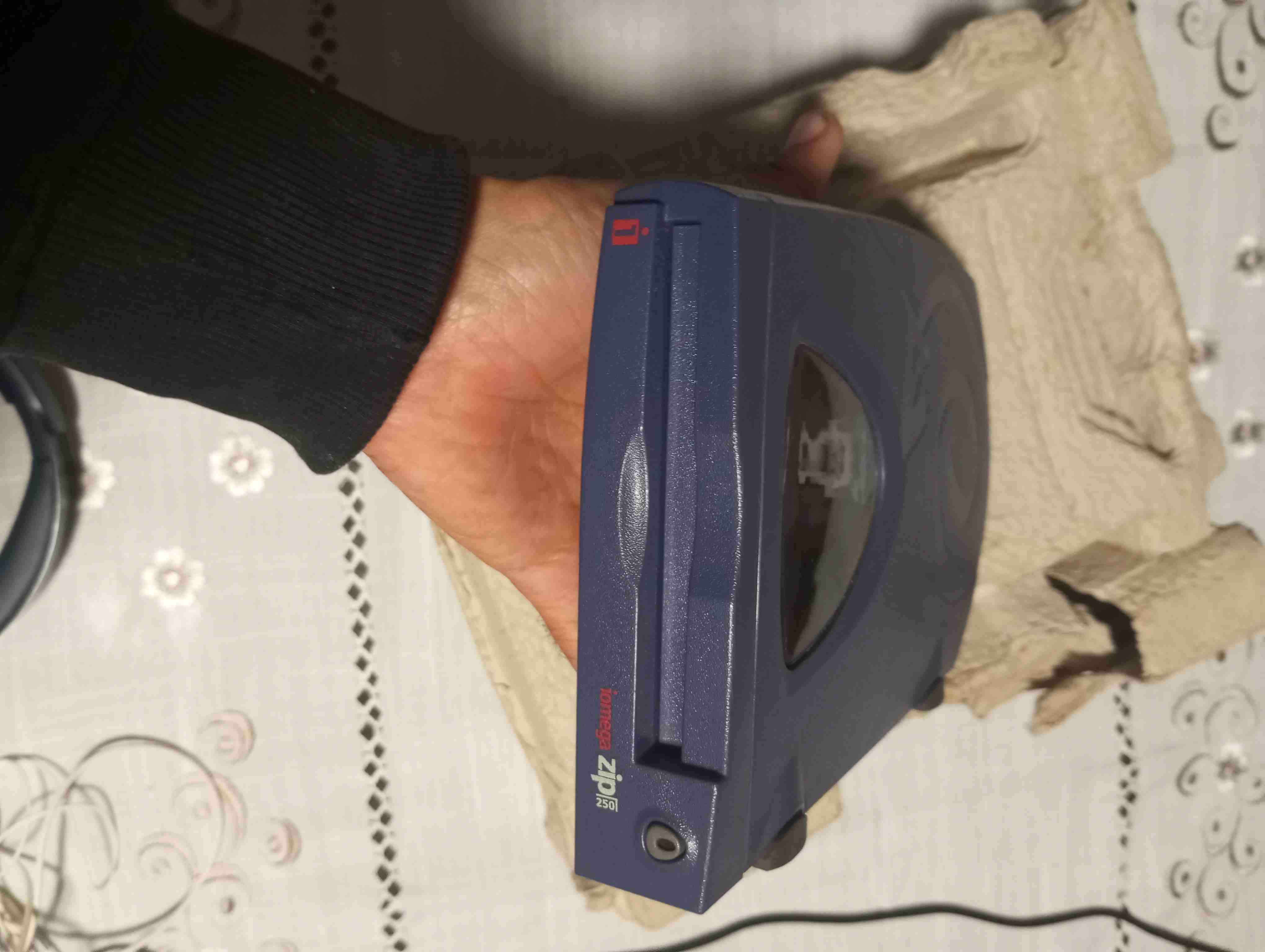 Iomega Zip Drive 250MB (Puerto Paralelo) + Pack 7 - miniatura 4