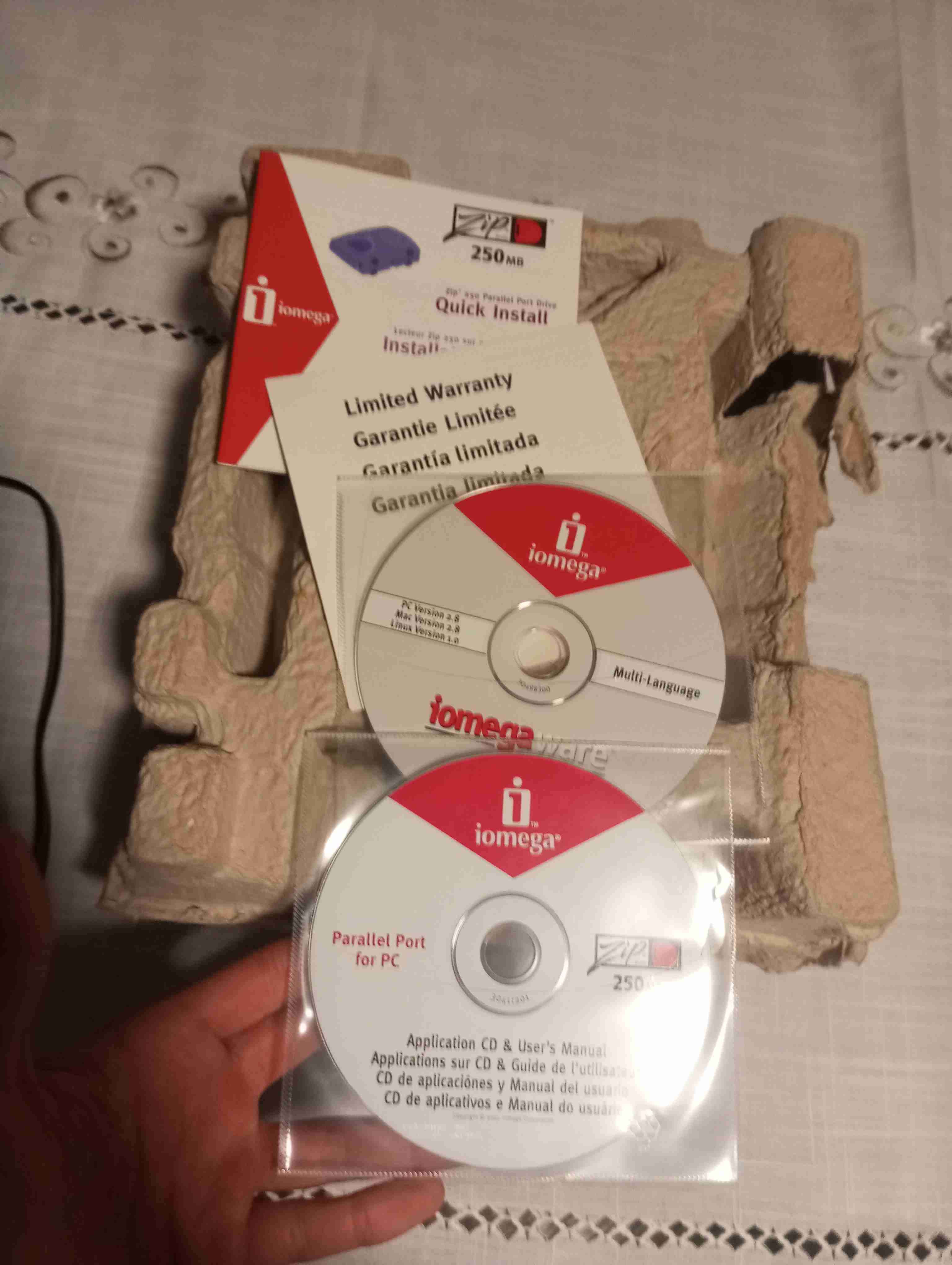 Iomega Zip Drive 250MB (Puerto Paralelo) + Pack 7 - miniatura 5